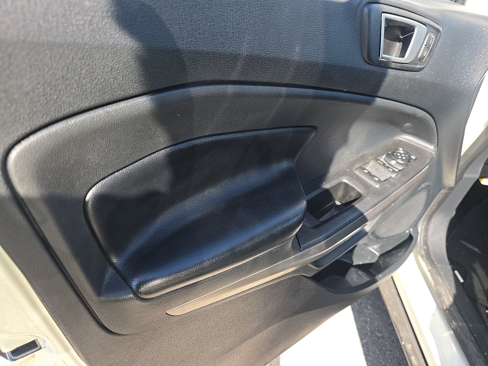 FORD ECOSPORT - 10