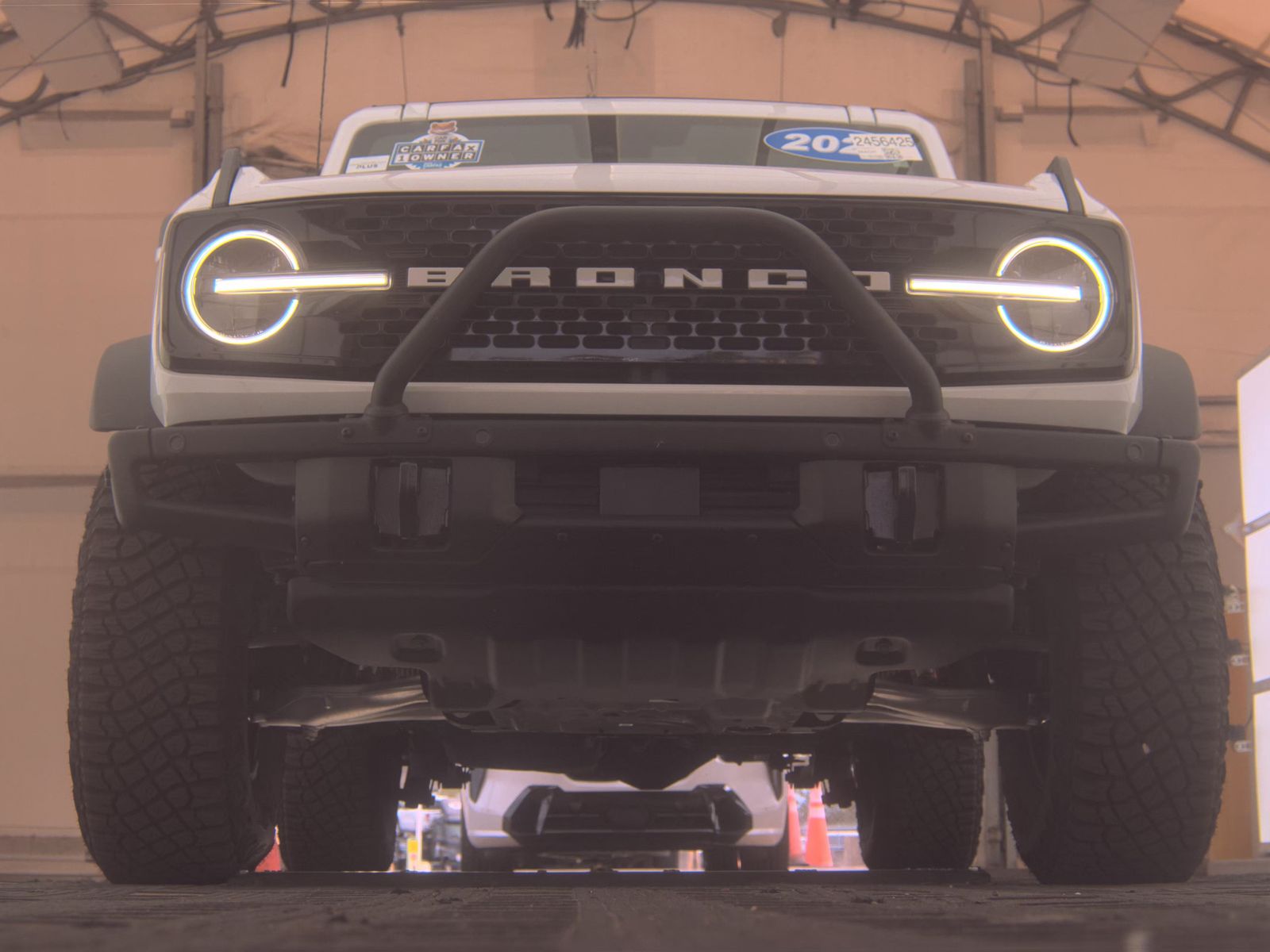 FORD BRONCO - 4