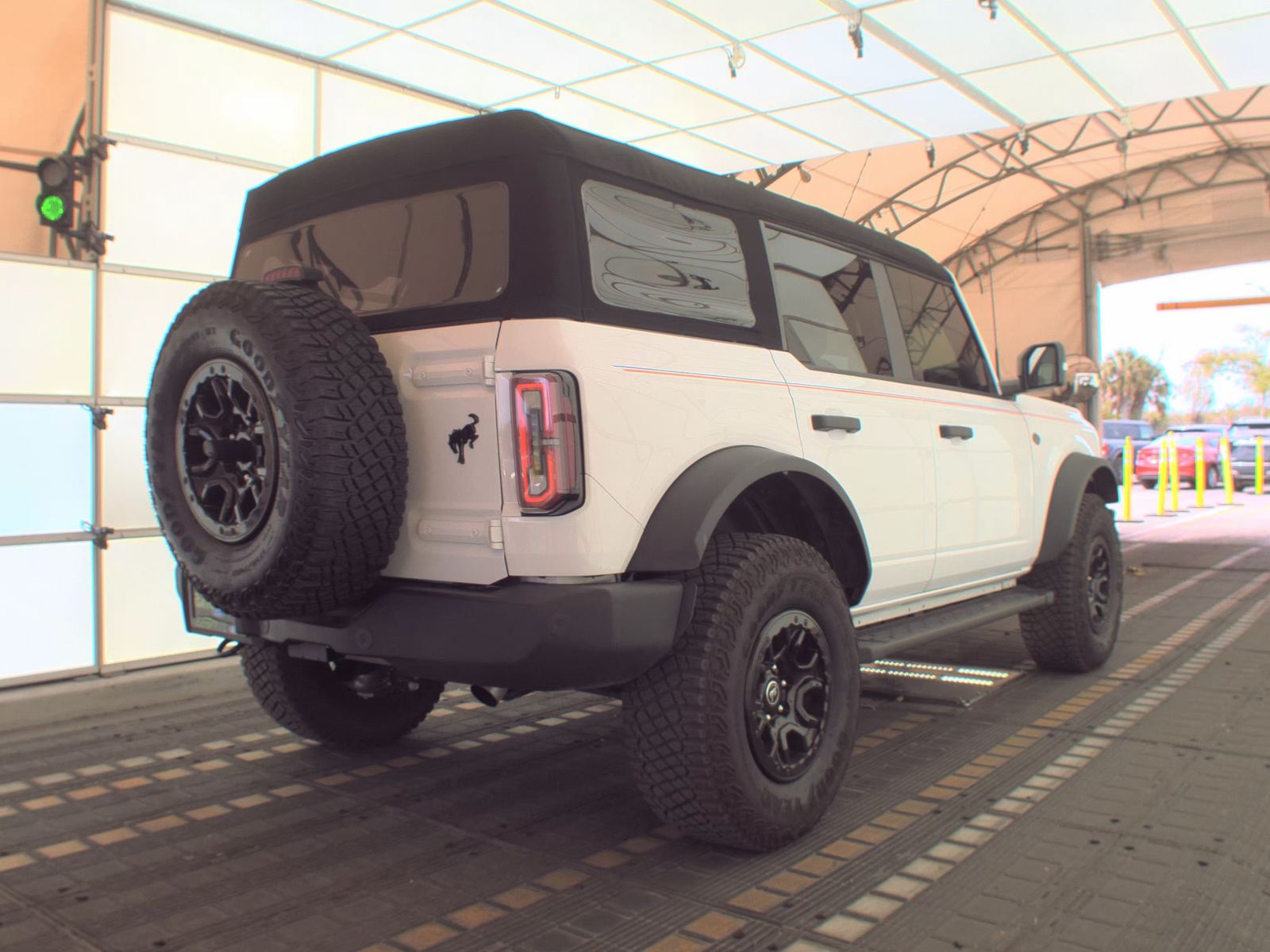 FORD BRONCO - 6