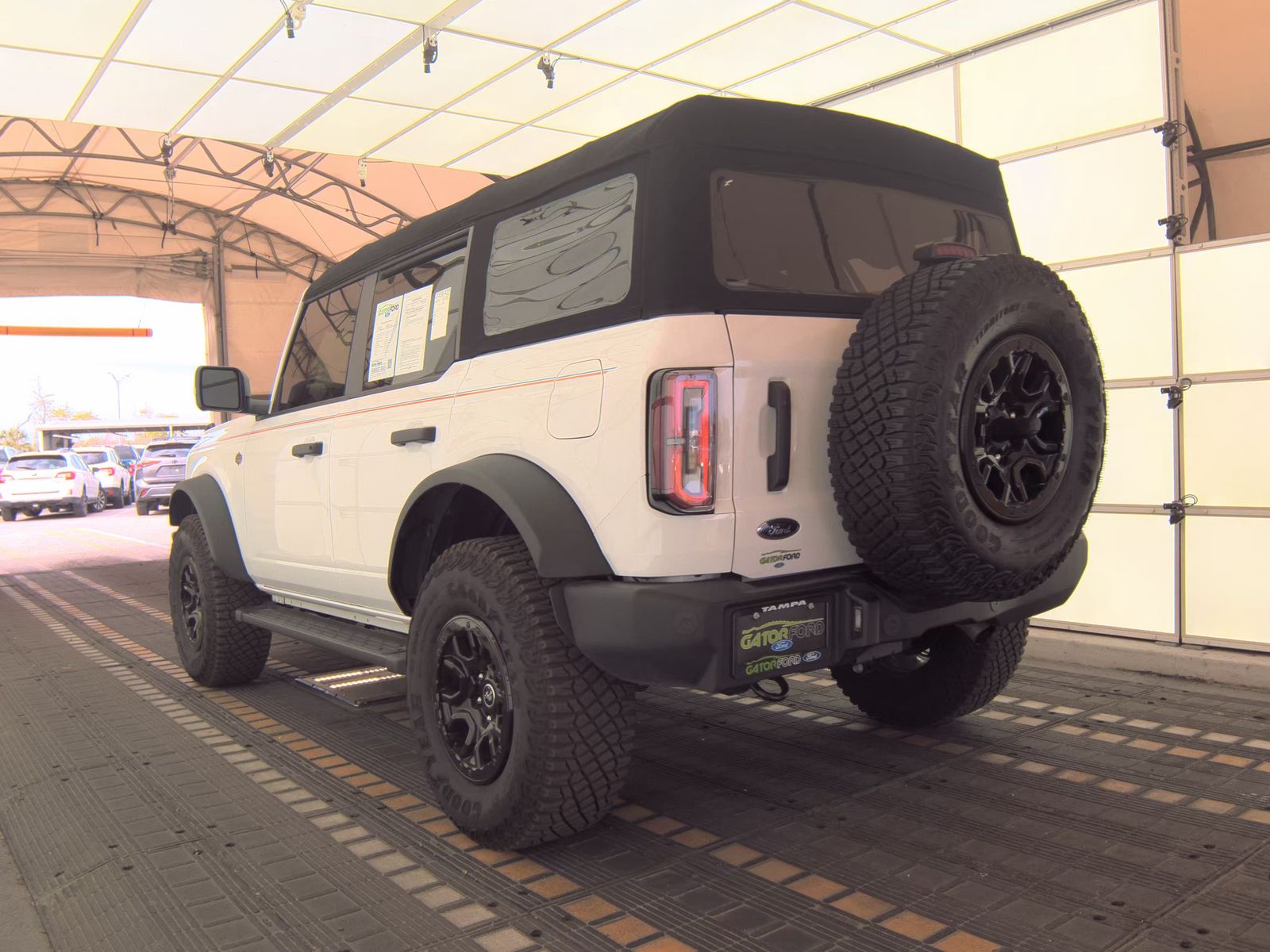 FORD BRONCO - 9