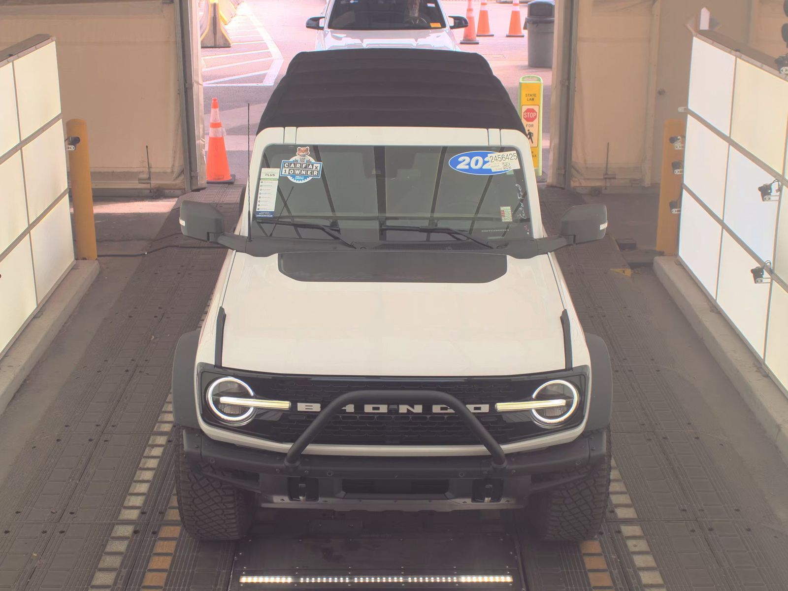 FORD BRONCO - 3