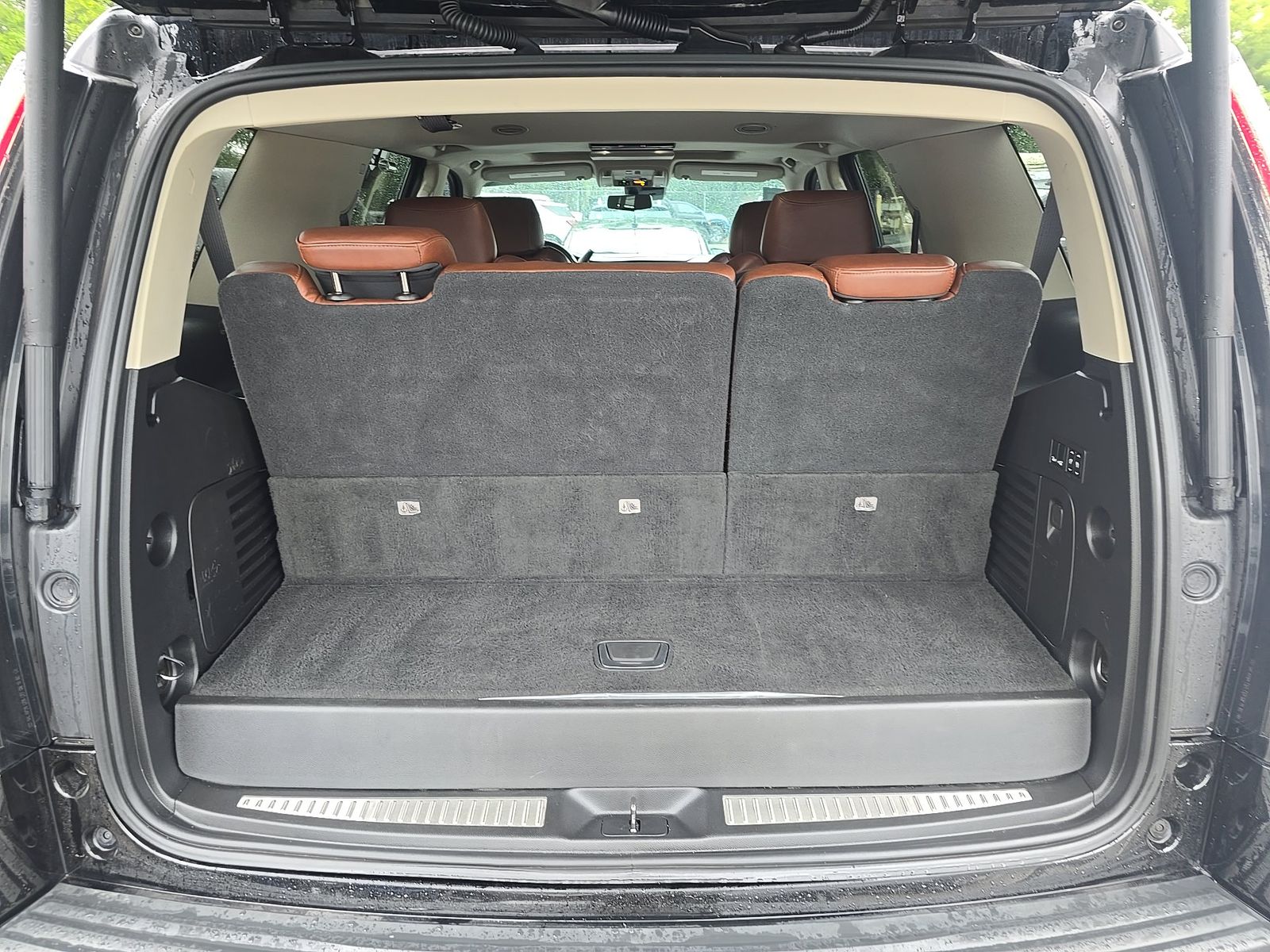 2020 Cadillac Escalade Luxury RWD