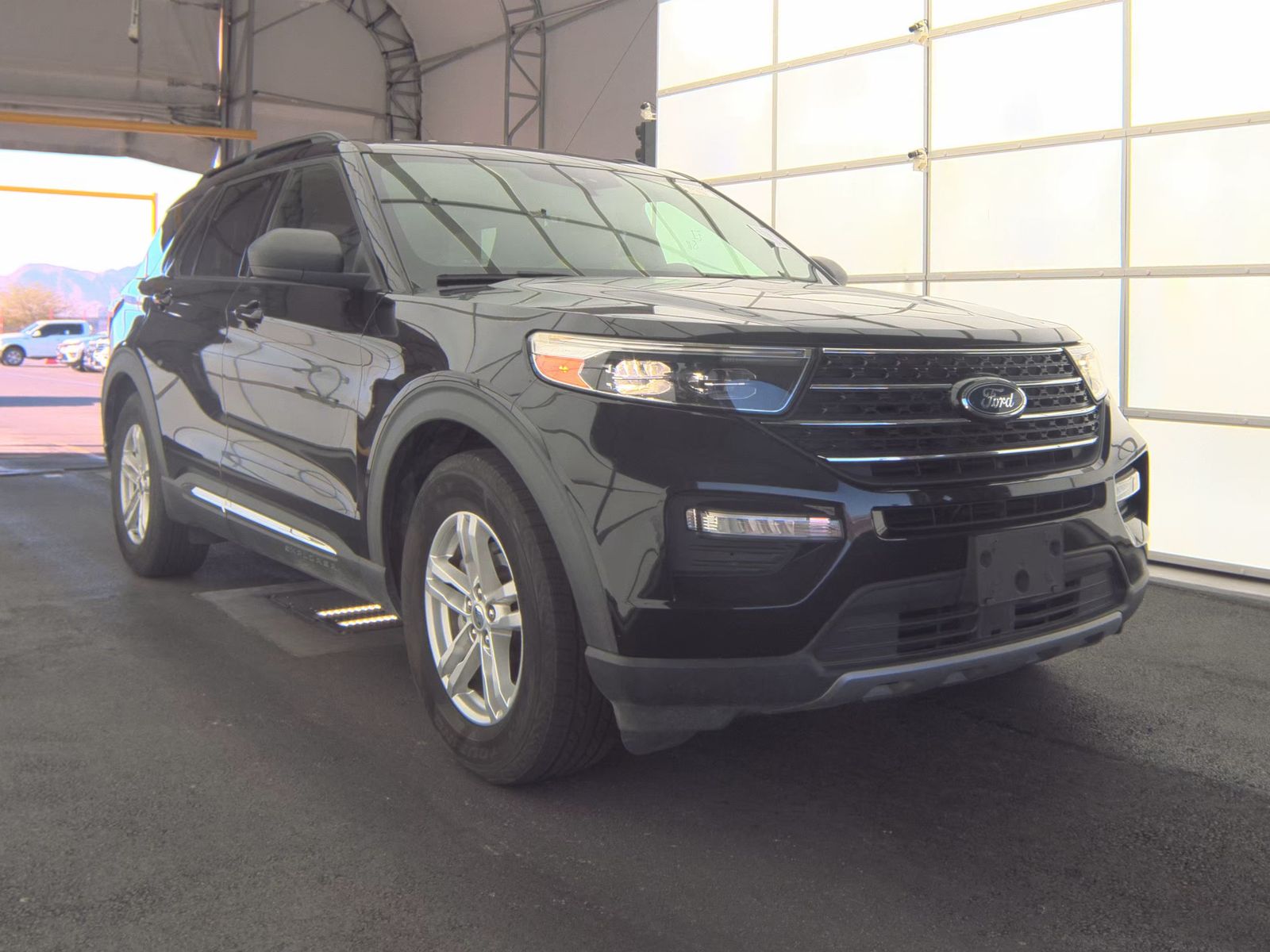 FORD EXPLORER - 5
