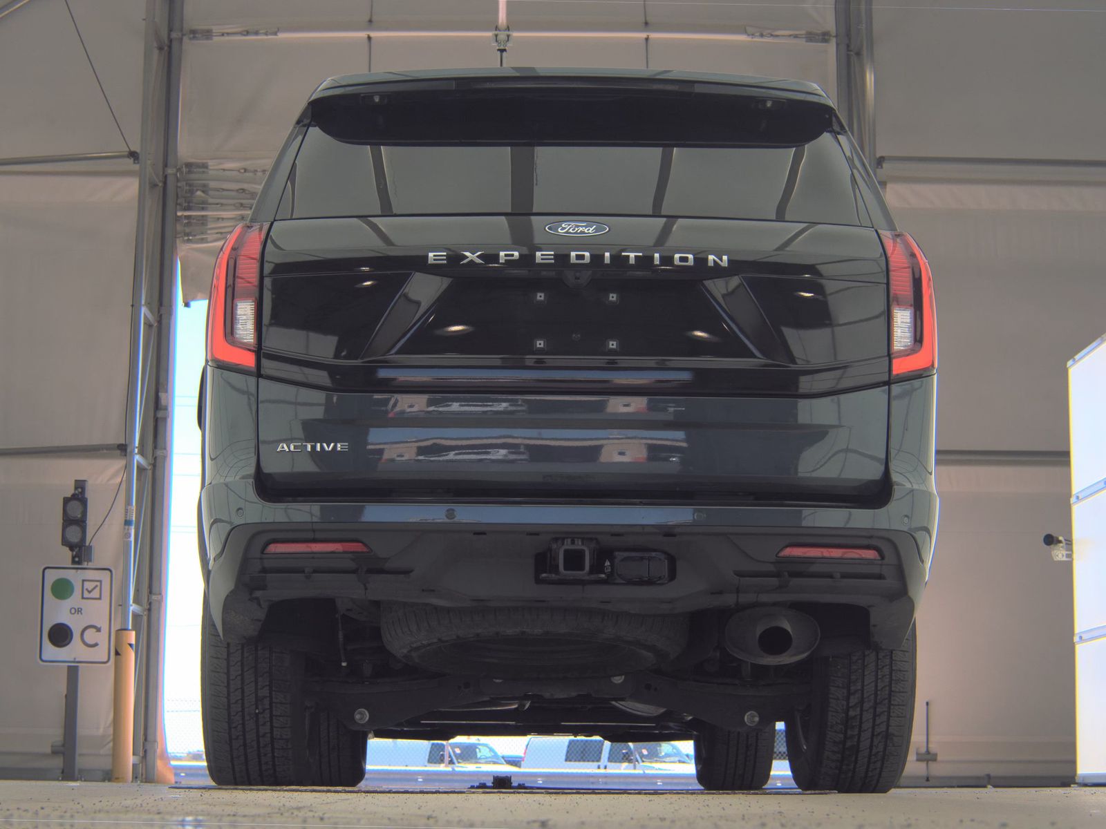 FORD EXPEDITION - 8