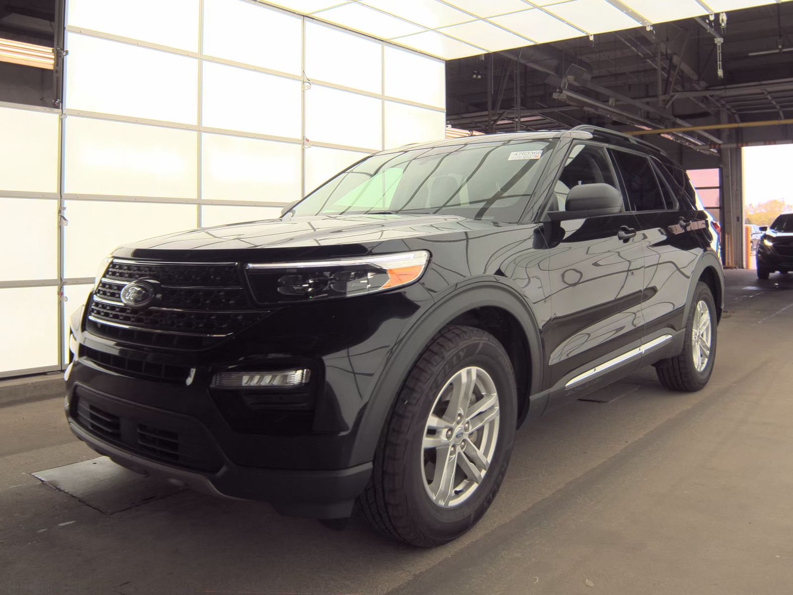 FORD EXPLORER - 1