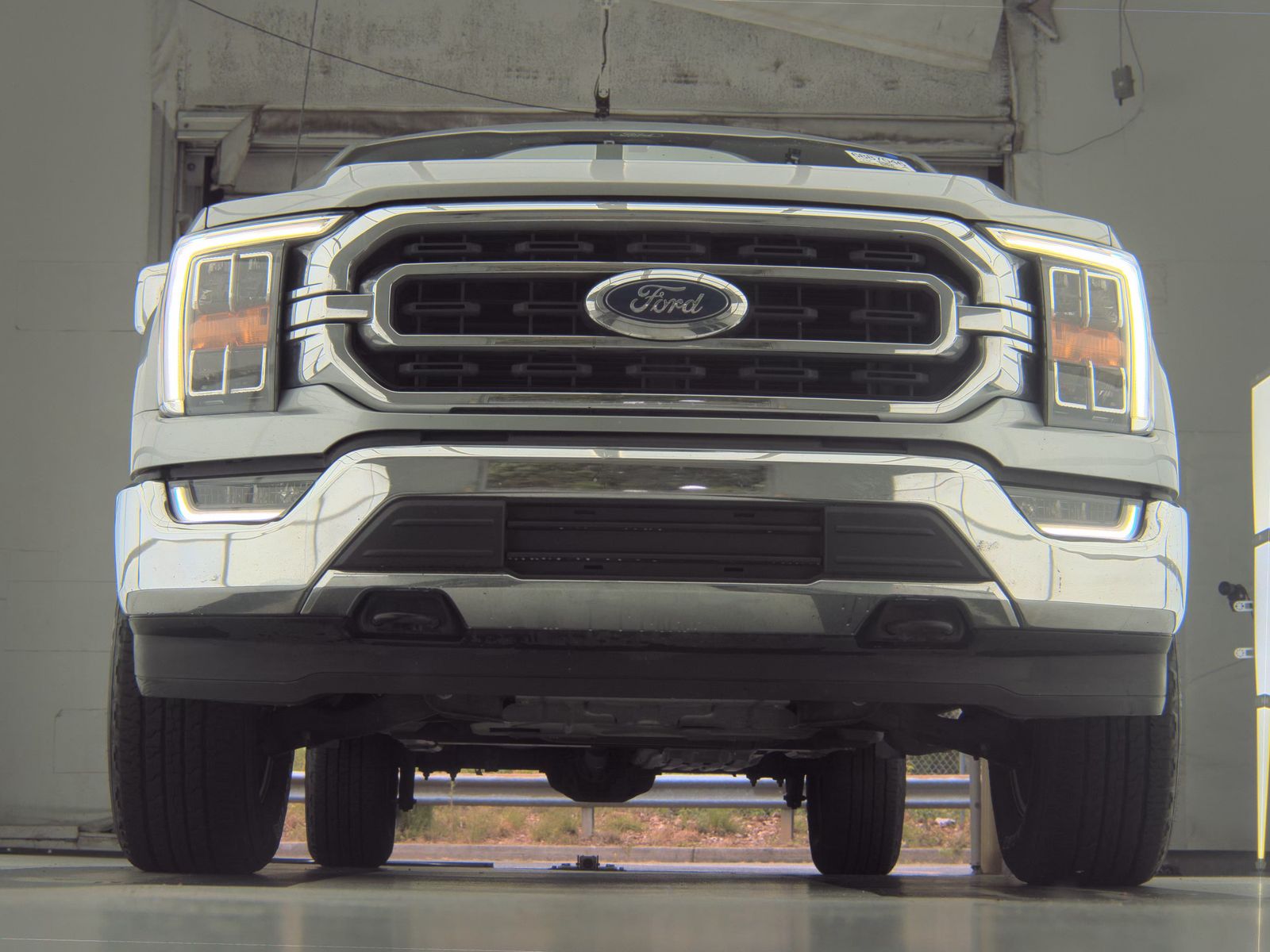 FORD F-150 - 4