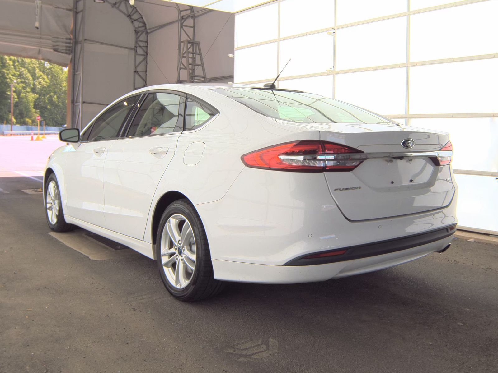FORD FUSION - 9