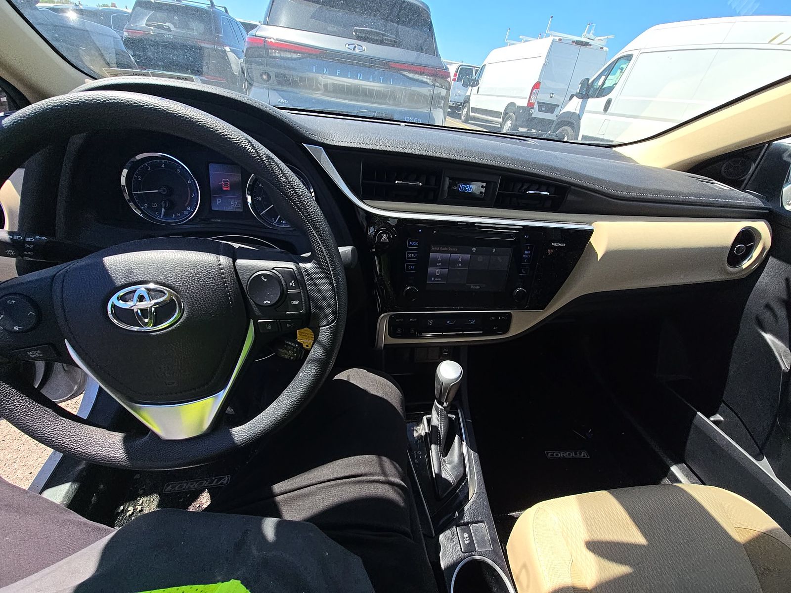 2017 Toyota Corolla LE FWD