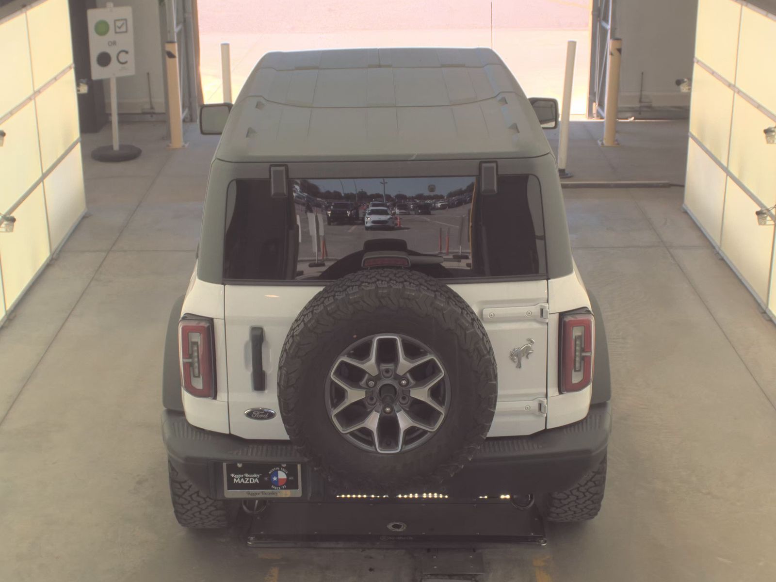 FORD BRONCO - 7