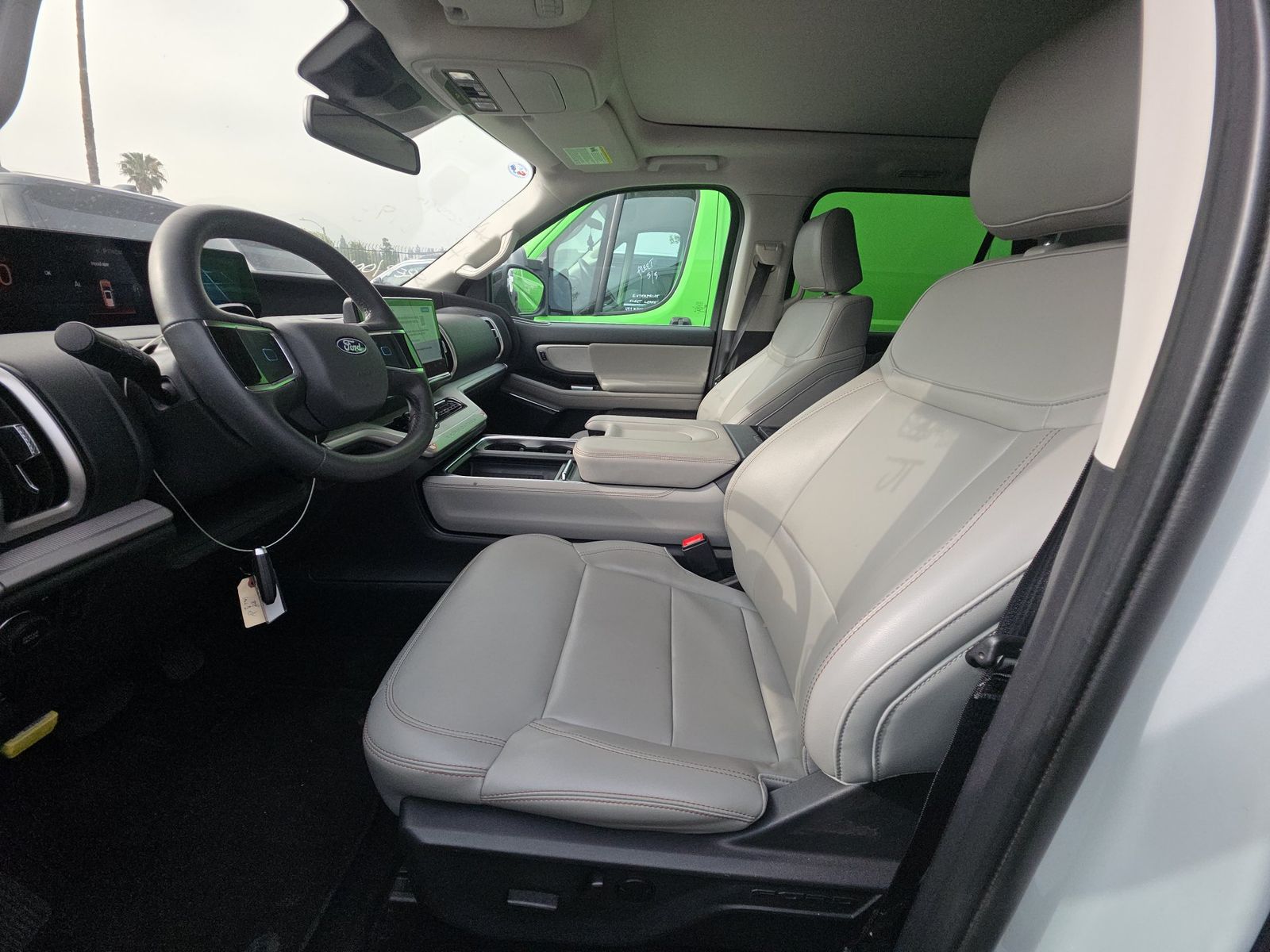 FORD EXPEDITION MAX - 8