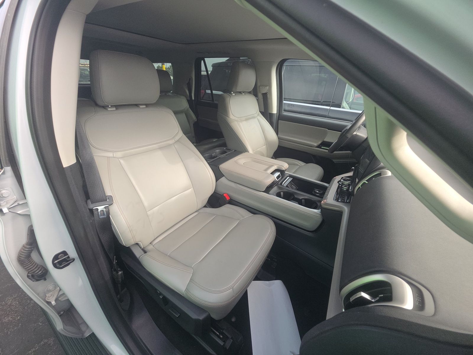 FORD EXPEDITION MAX - 9