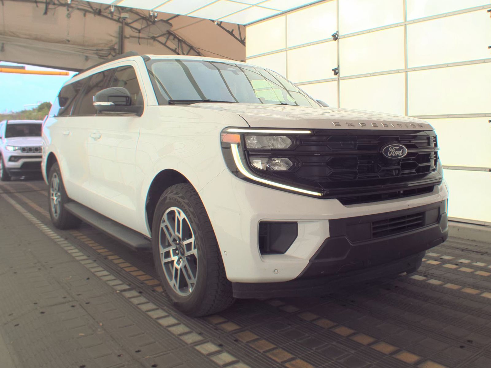 FORD EXPEDITION MAX - 5