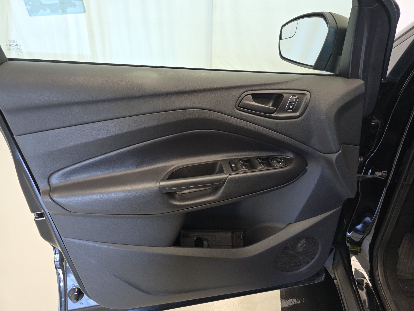 FORD ESCAPE - 10