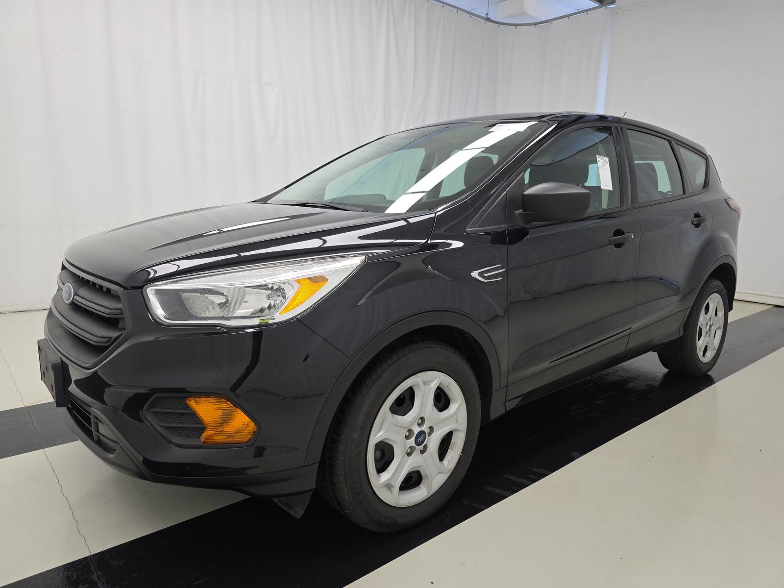 FORD ESCAPE - 1