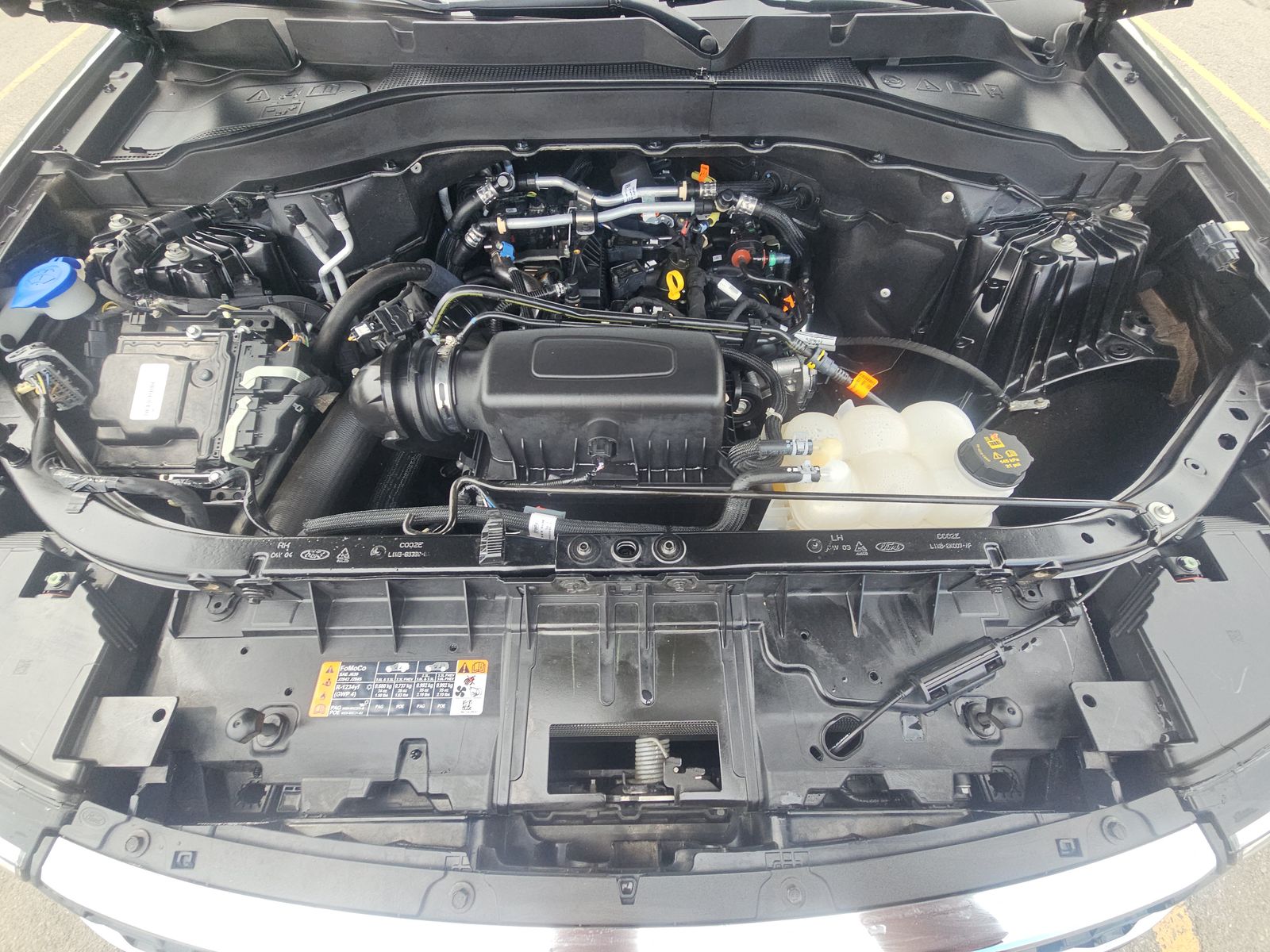 2024 Ford Explorer XLT RWD