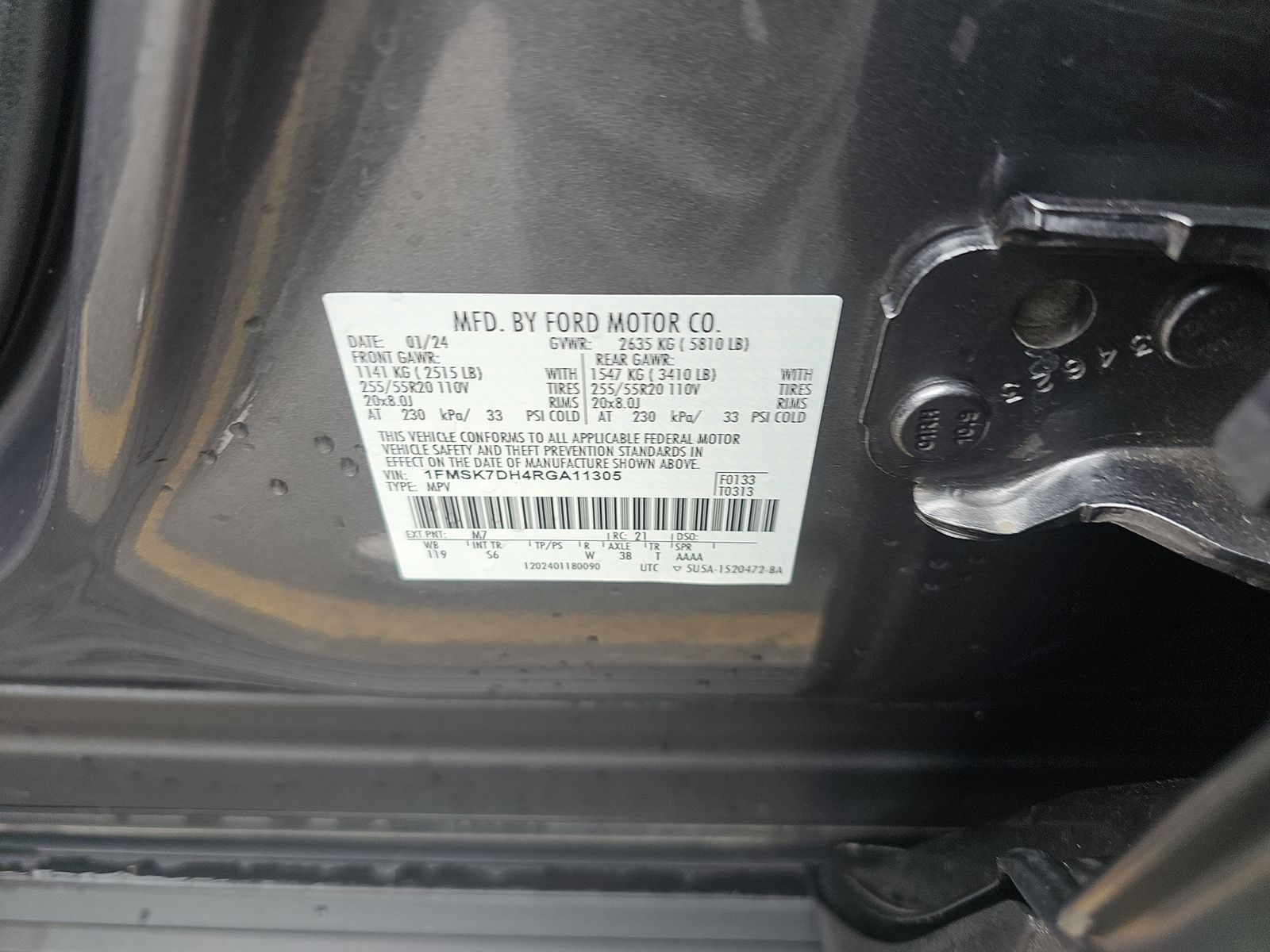 2024 Ford Explorer XLT RWD