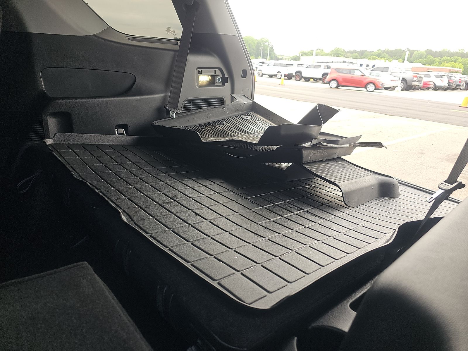 2024 Ford Explorer XLT RWD