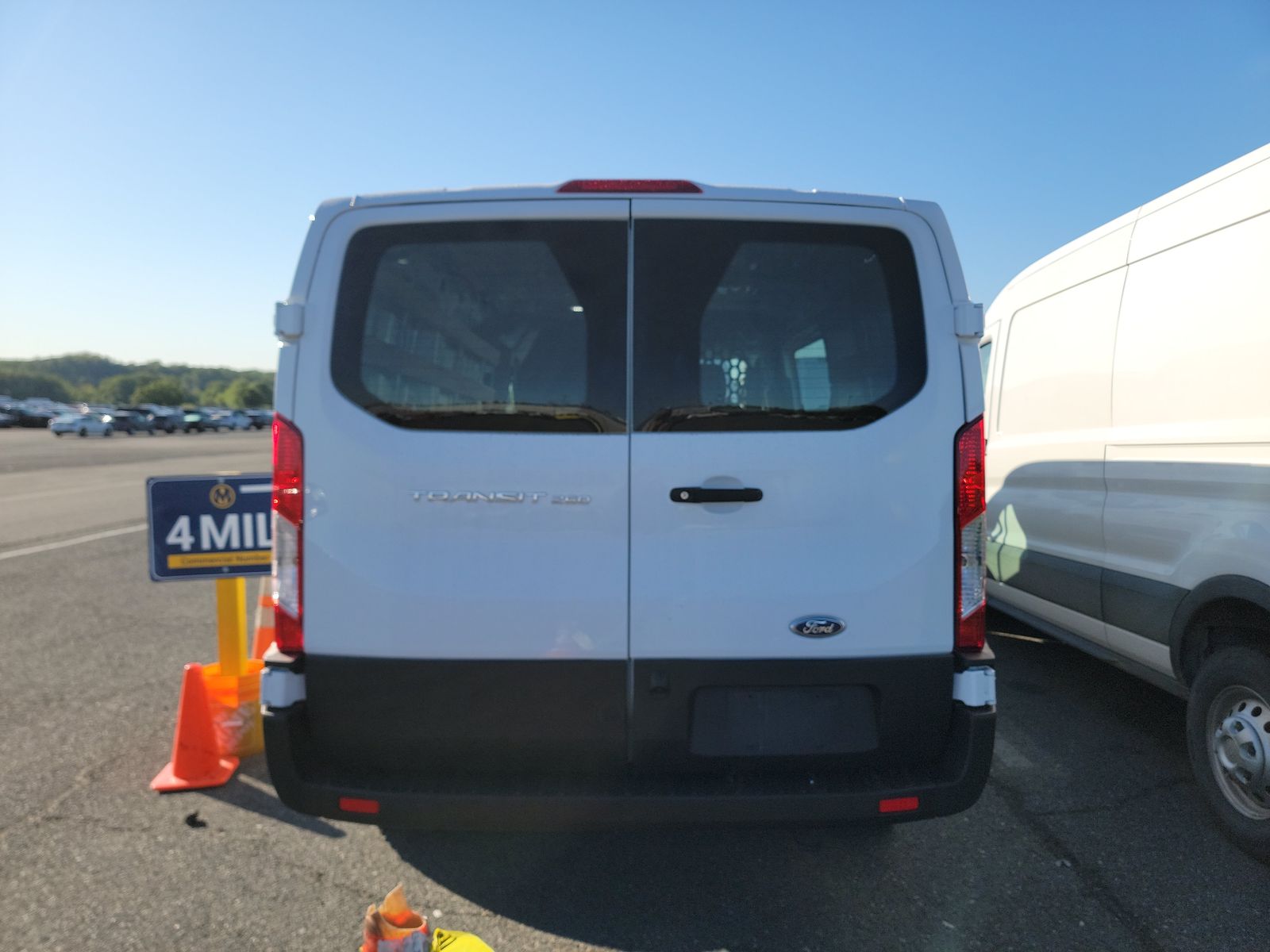 FORD TRANSIT 250 - 6