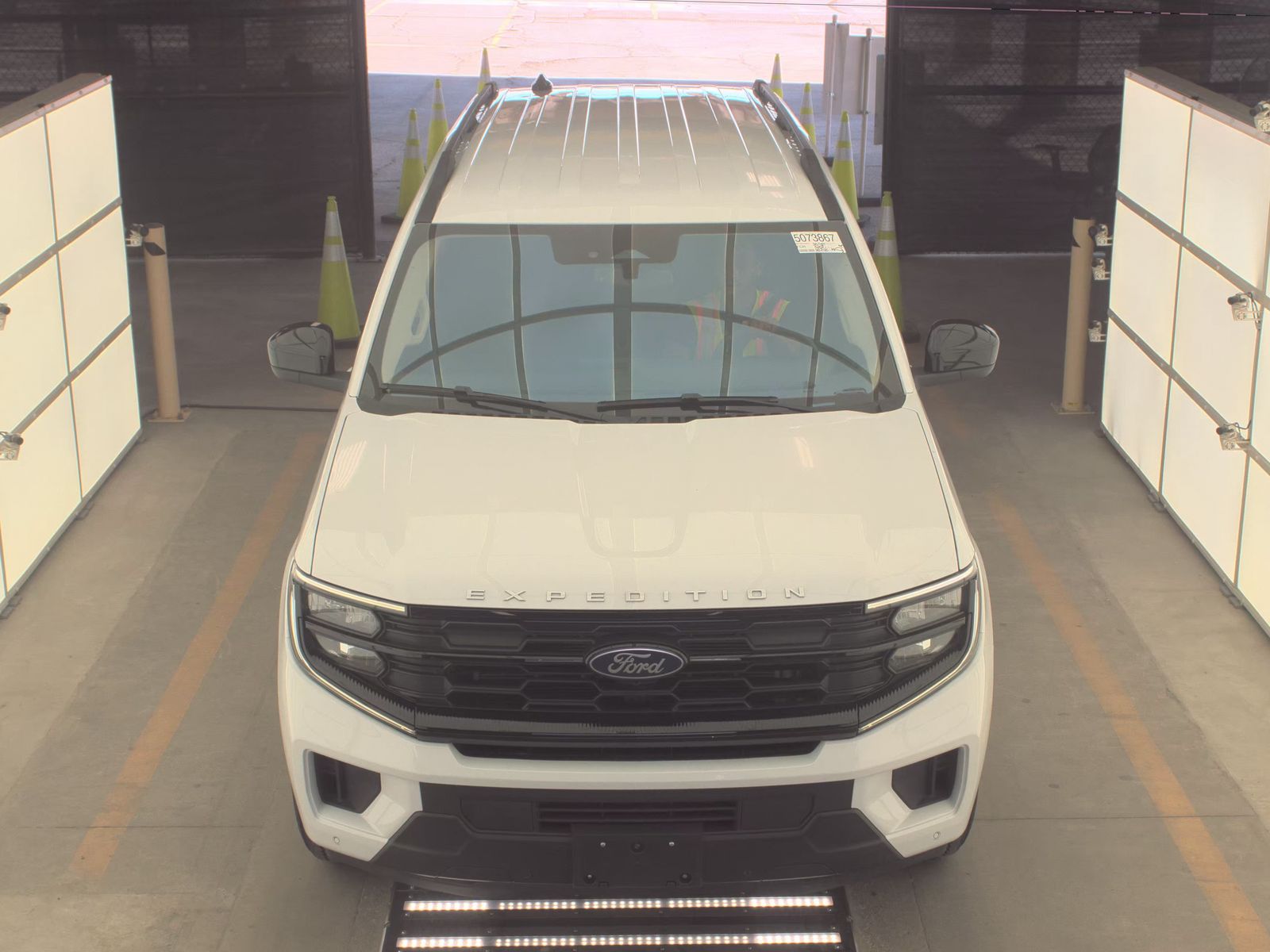 FORD EXPEDITION MAX - 3