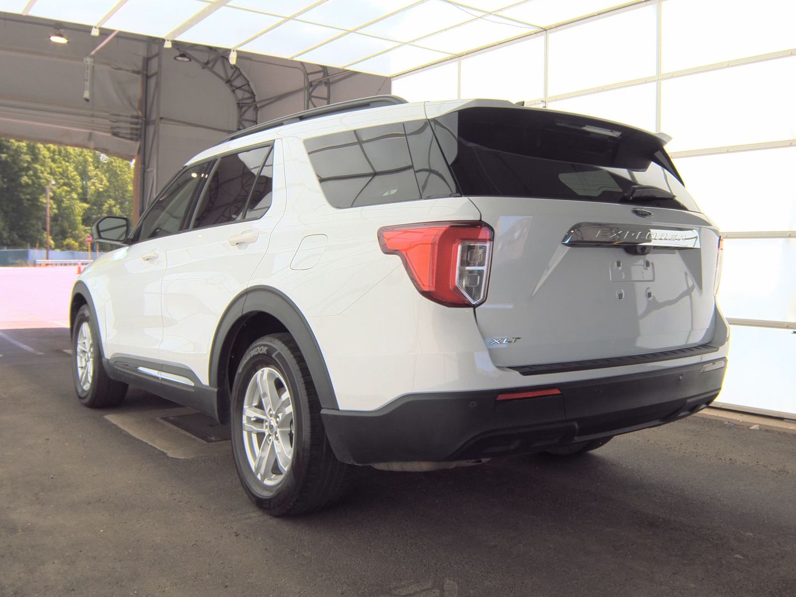 FORD EXPLORER - 9