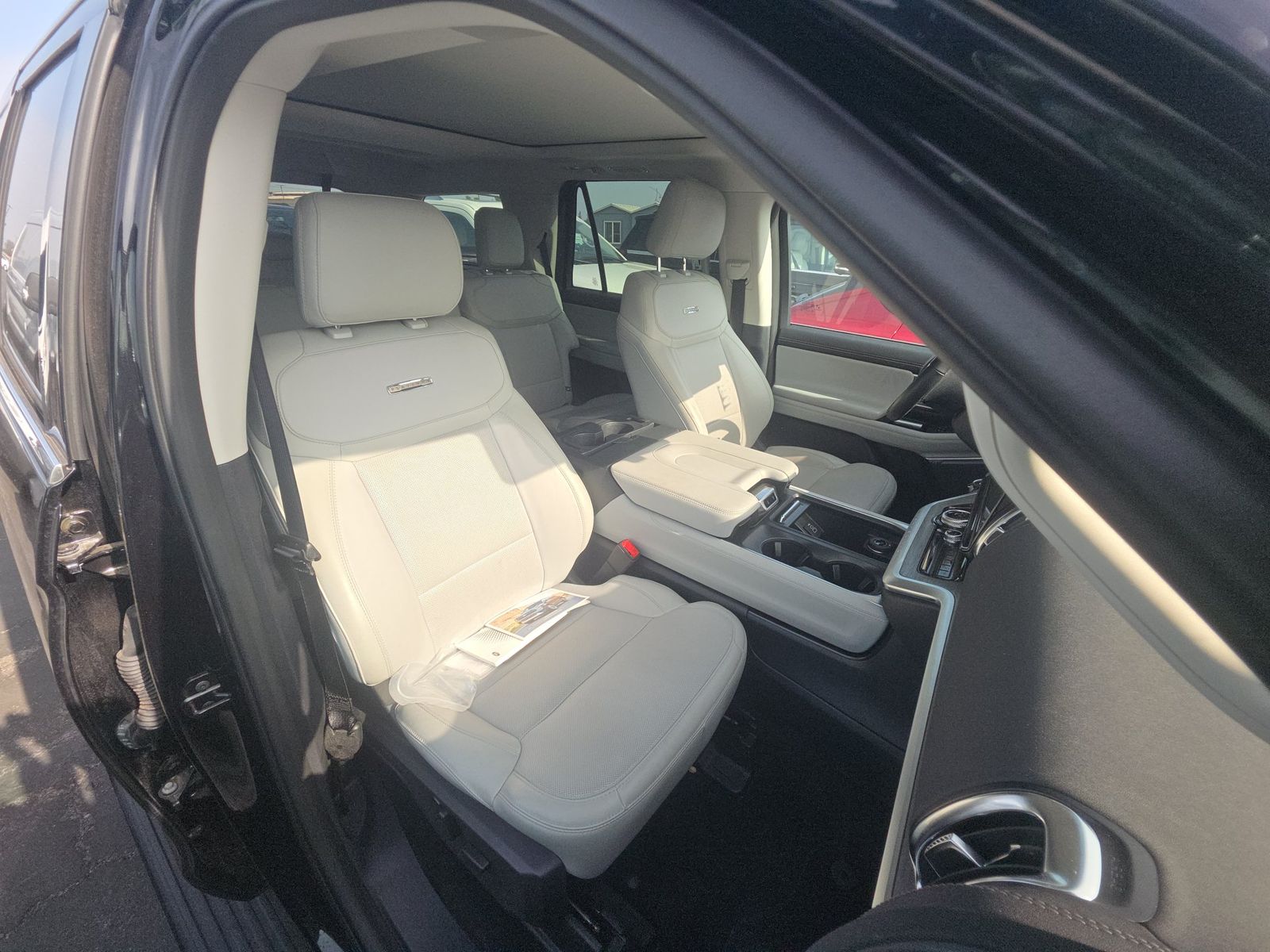 FORD EXPEDITION - 9