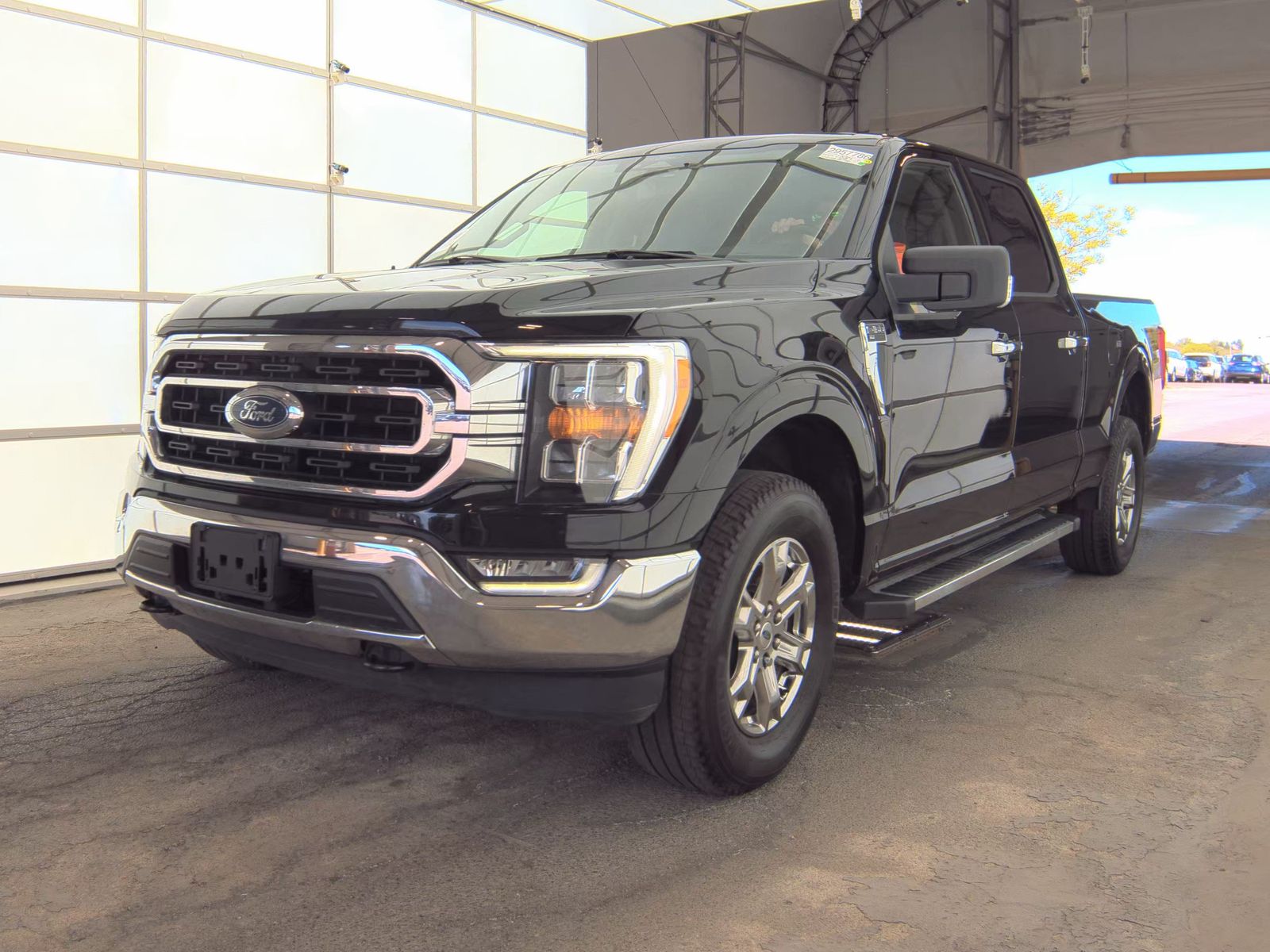 2022 Ford F-150 XLT AWD