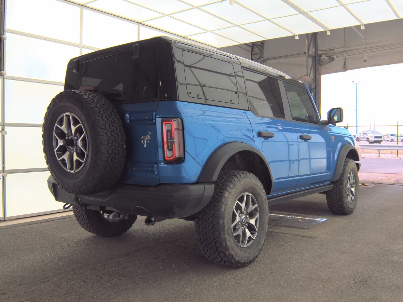 FORD BRONCO - 6