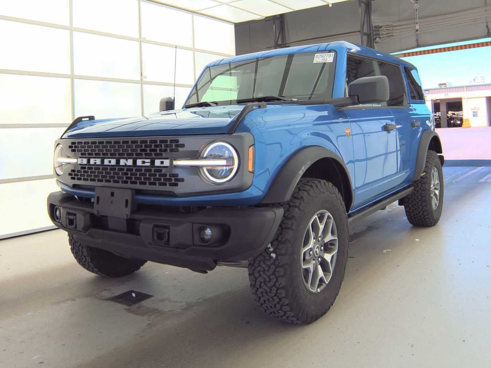 FORD BRONCO - 1