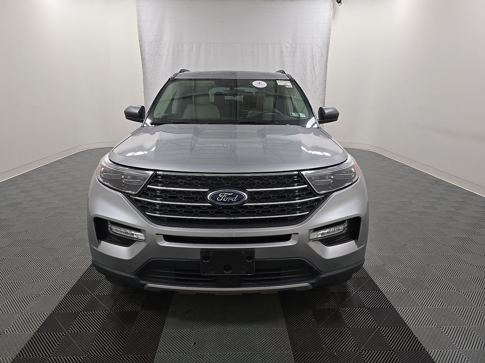 FORD EXPLORER - 3