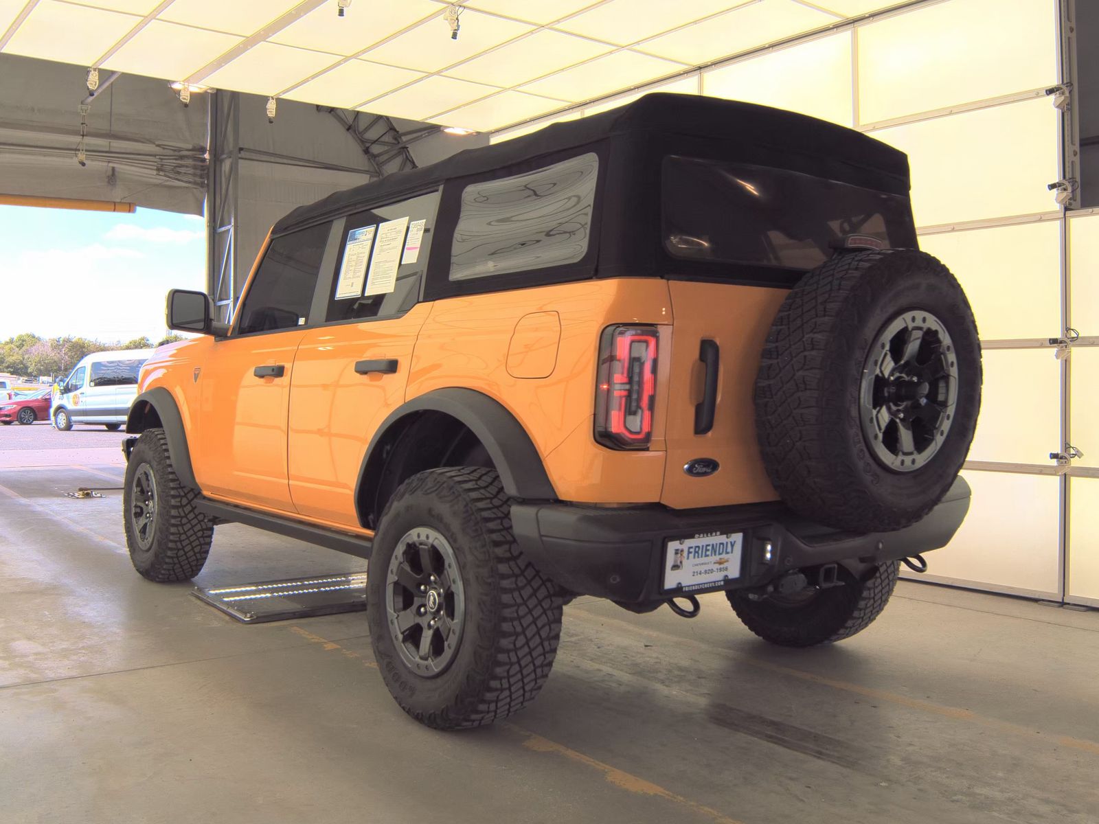 FORD BRONCO - 9