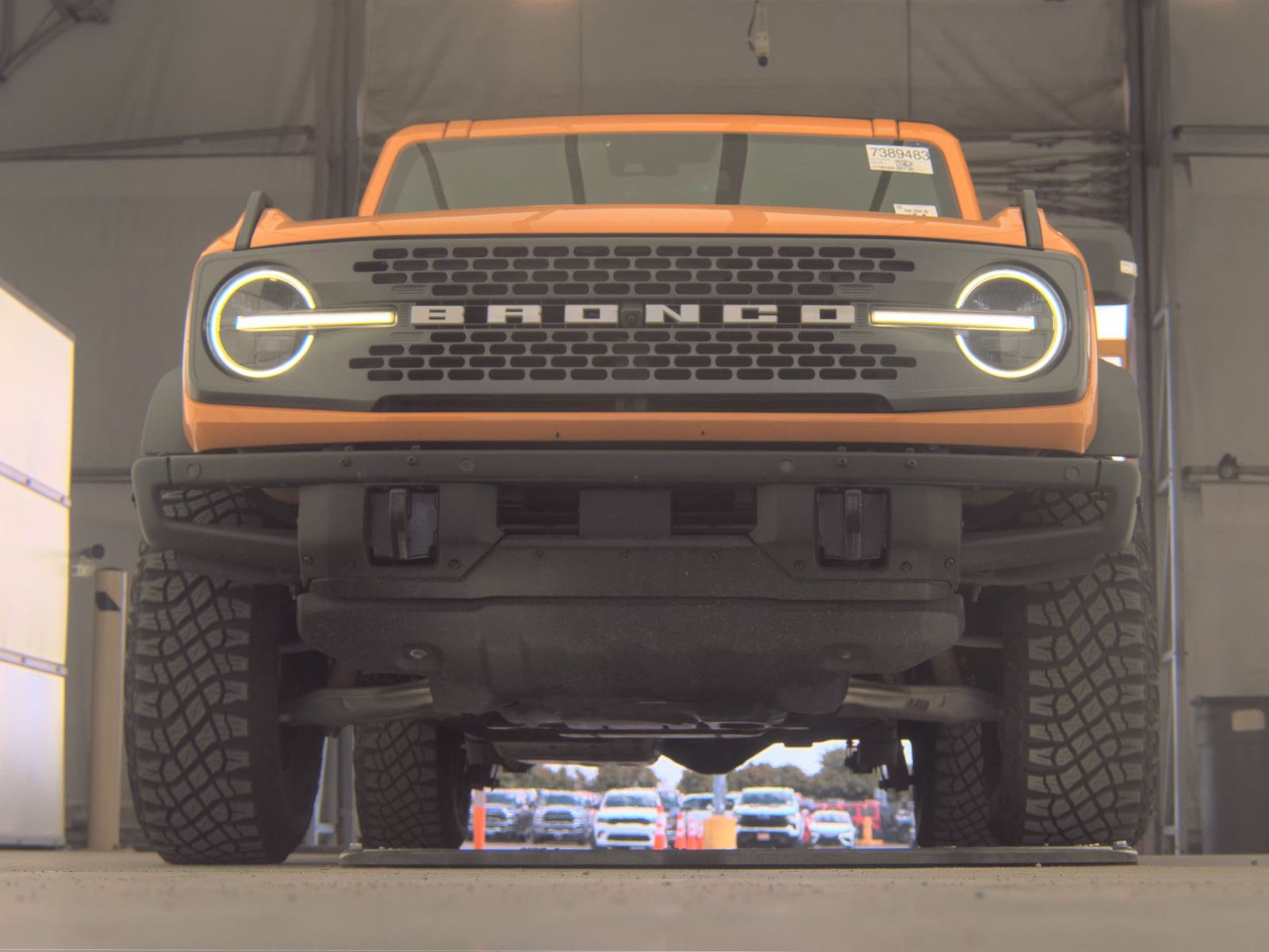 FORD BRONCO - 4