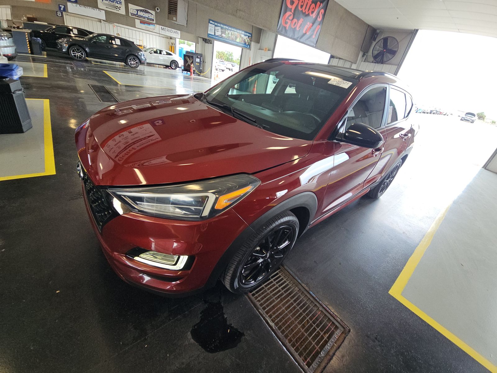 HYUNDAI TUCSON - 1