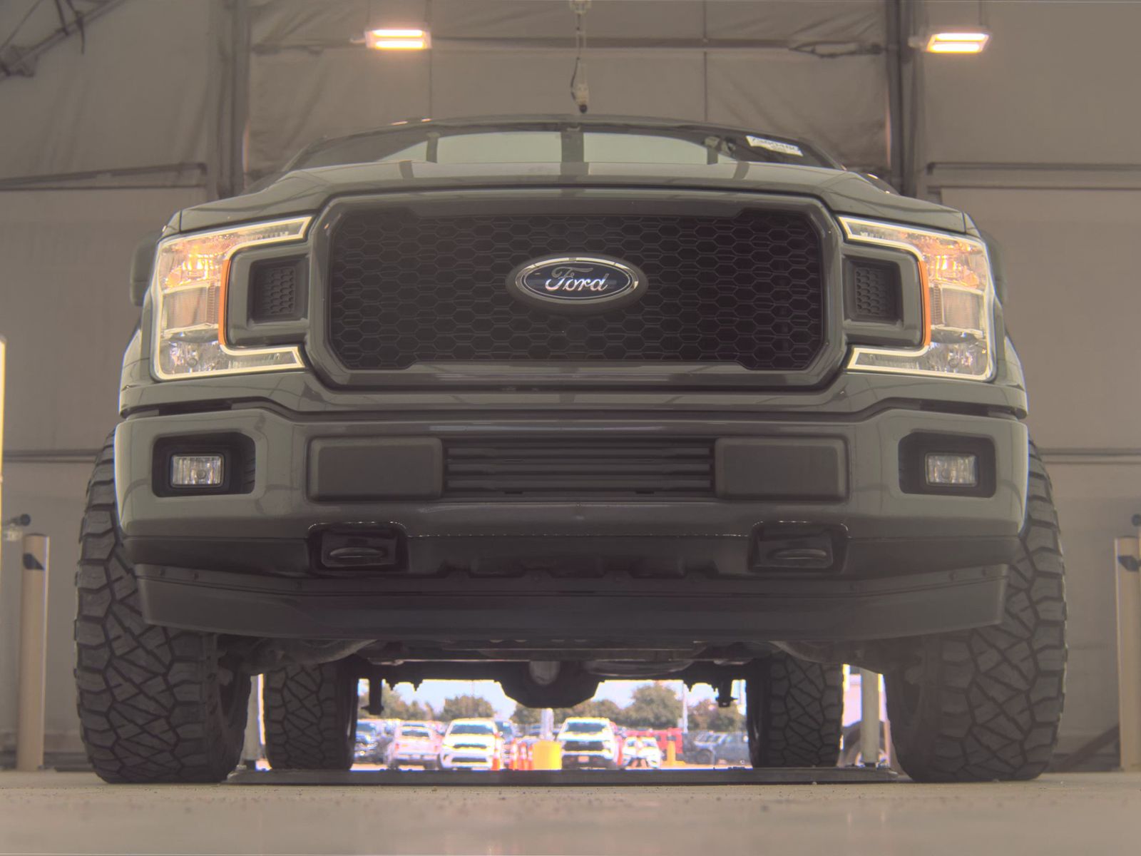 FORD F-150 - 4