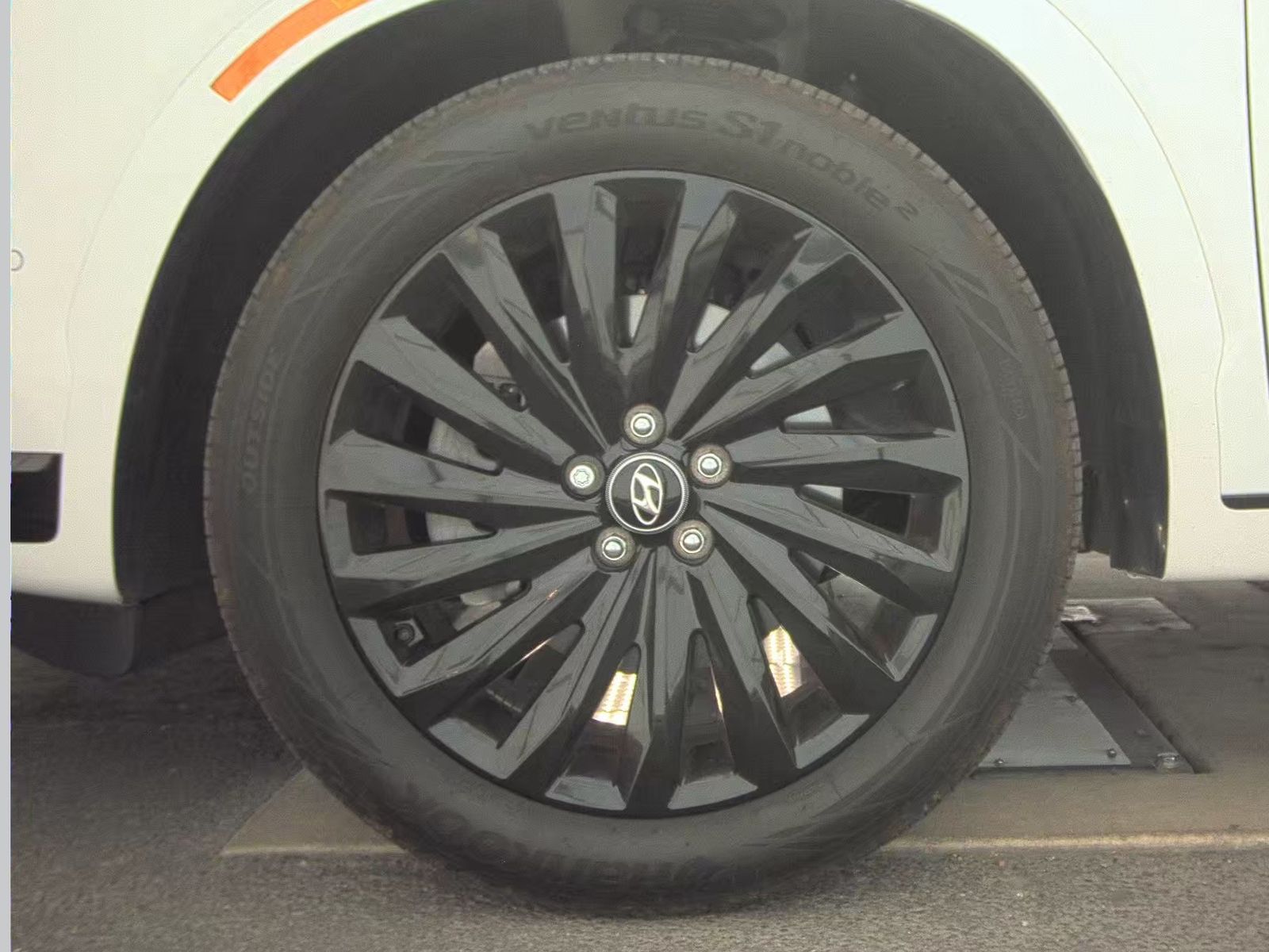 HYUNDAI PALISADE - 10