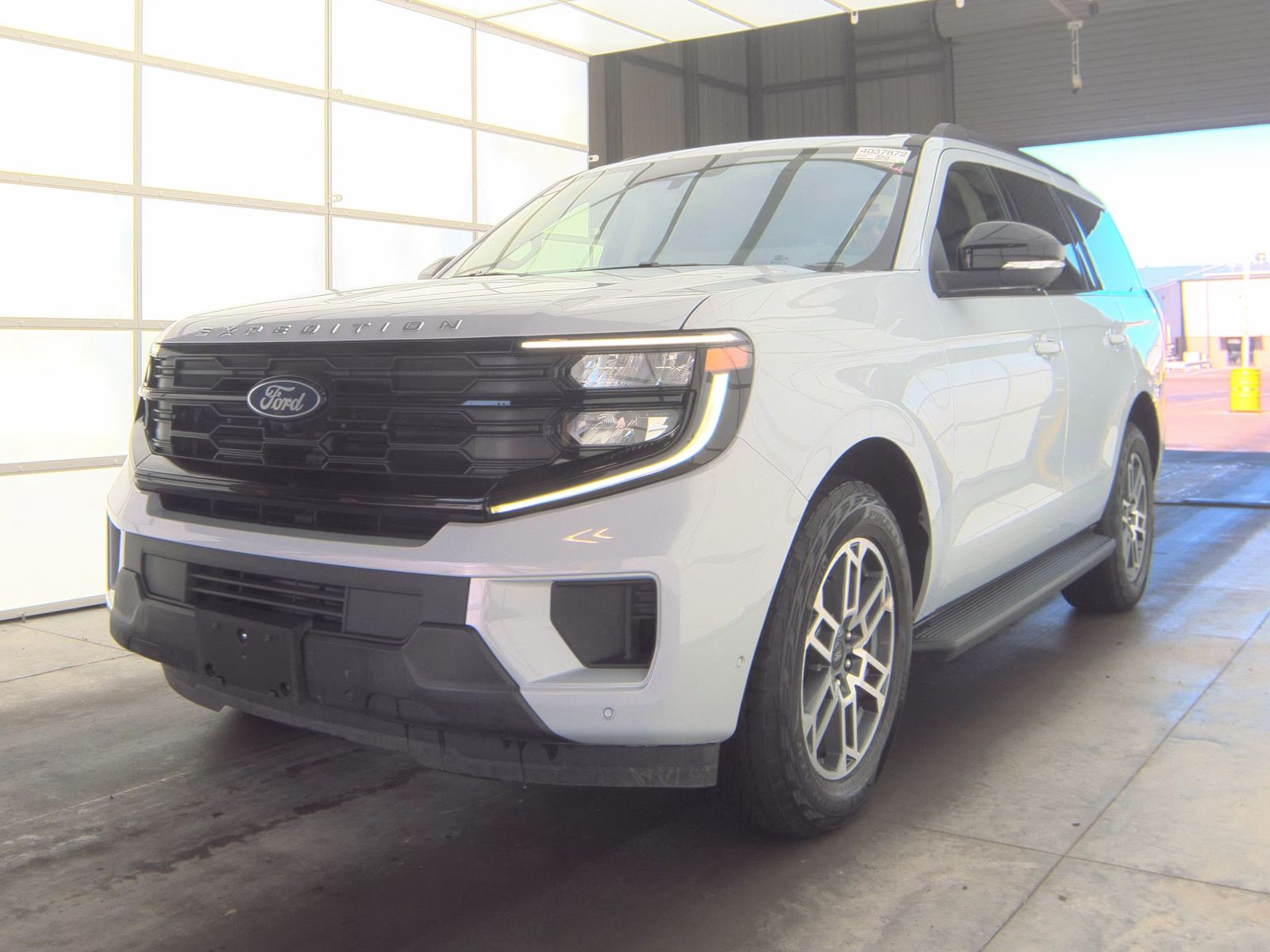 FORD EXPEDITION - 1