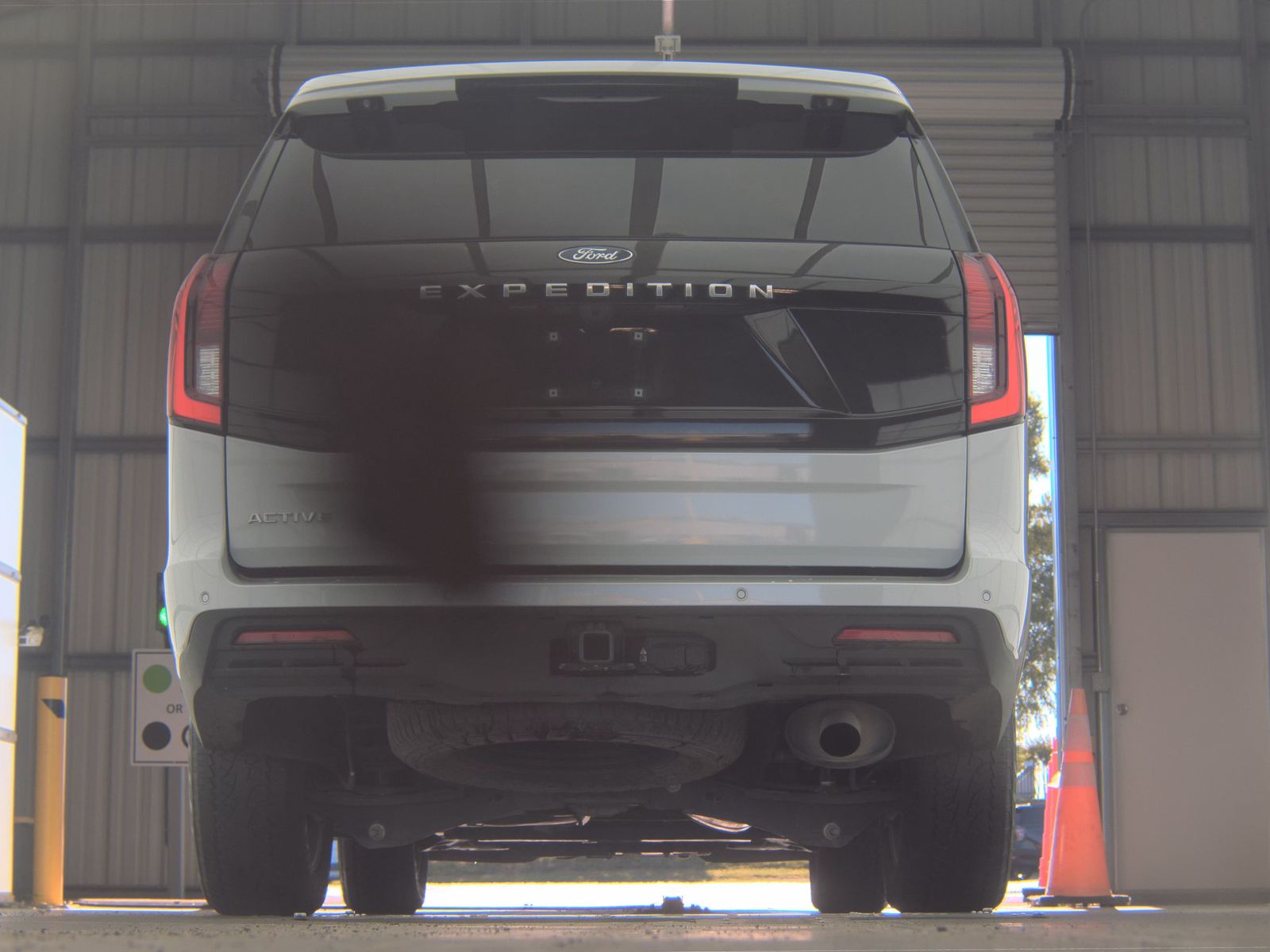 FORD EXPEDITION - 8