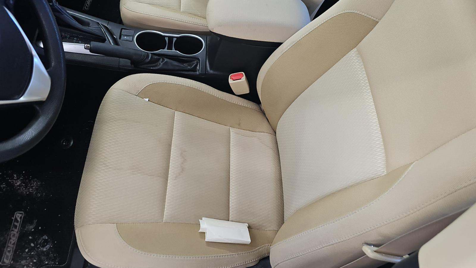 2017 Toyota Corolla LE FWD