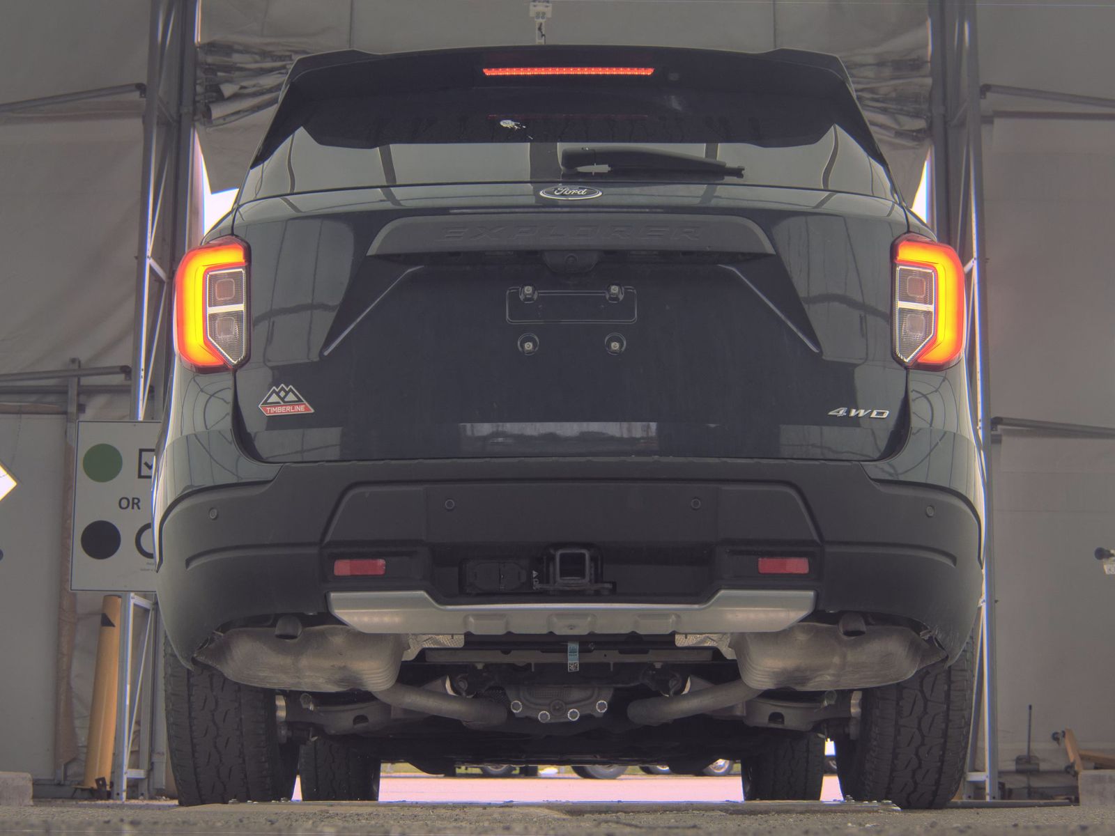 FORD EXPLORER - 8