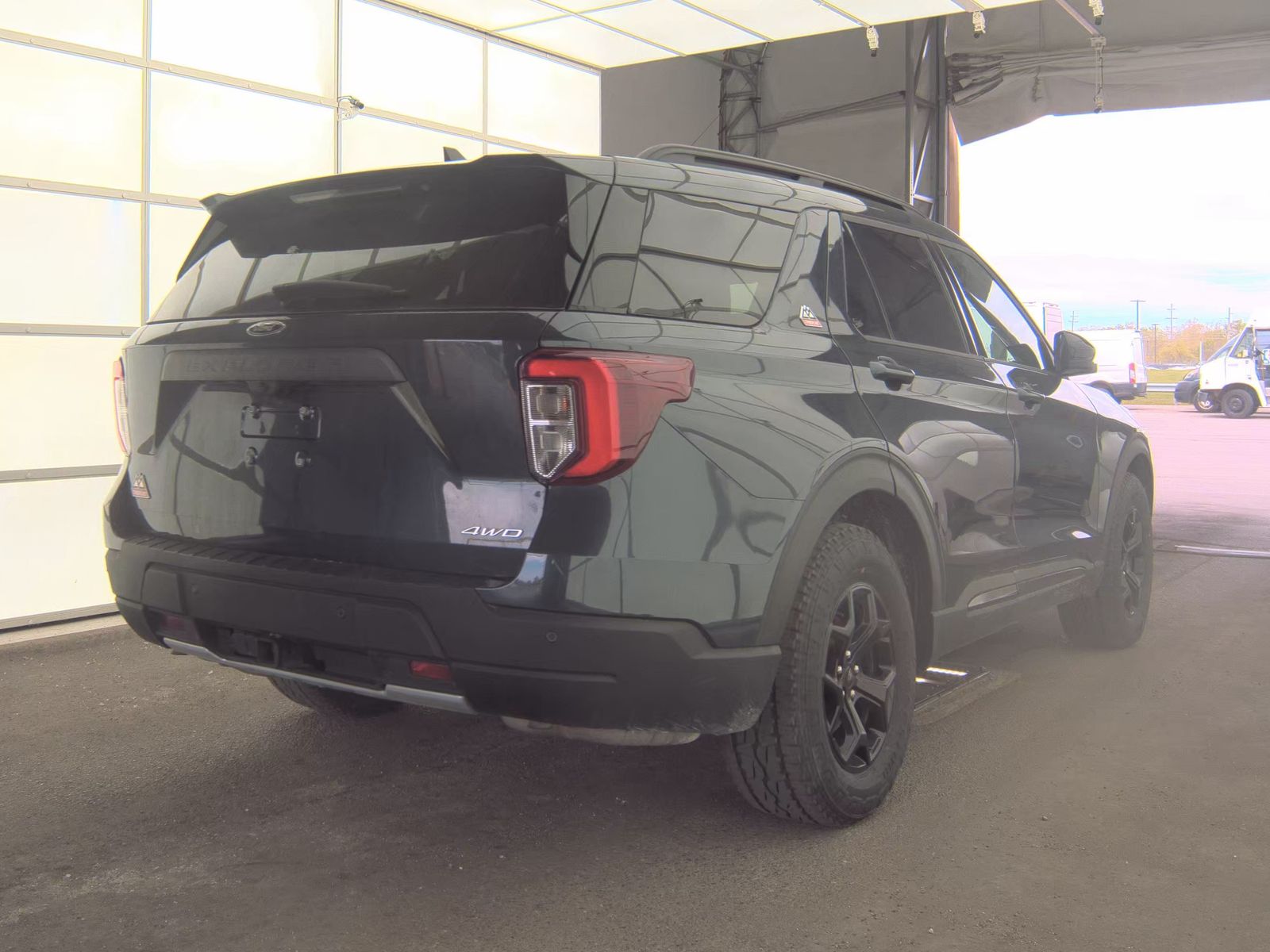 FORD EXPLORER - 6