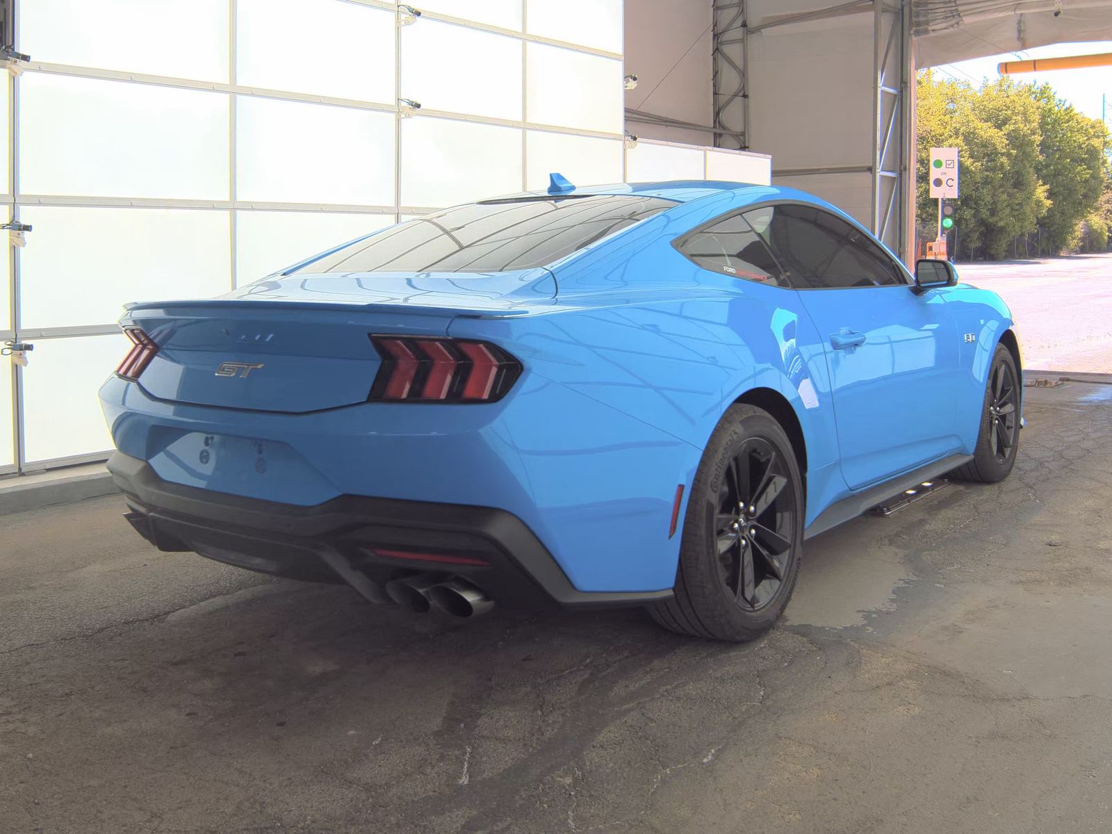 FORD MUSTANG - 6