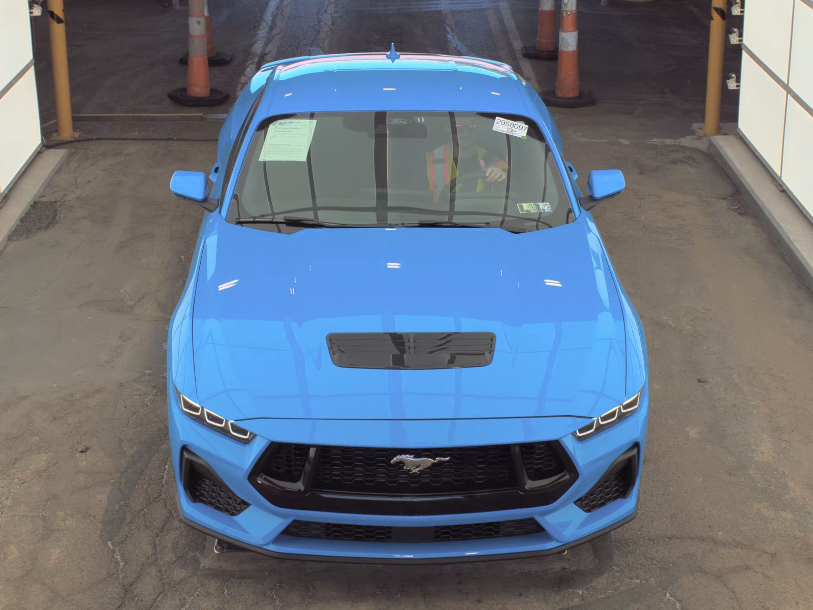 FORD MUSTANG - 3