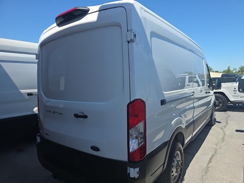 FORD TRANSIT 250 - 5