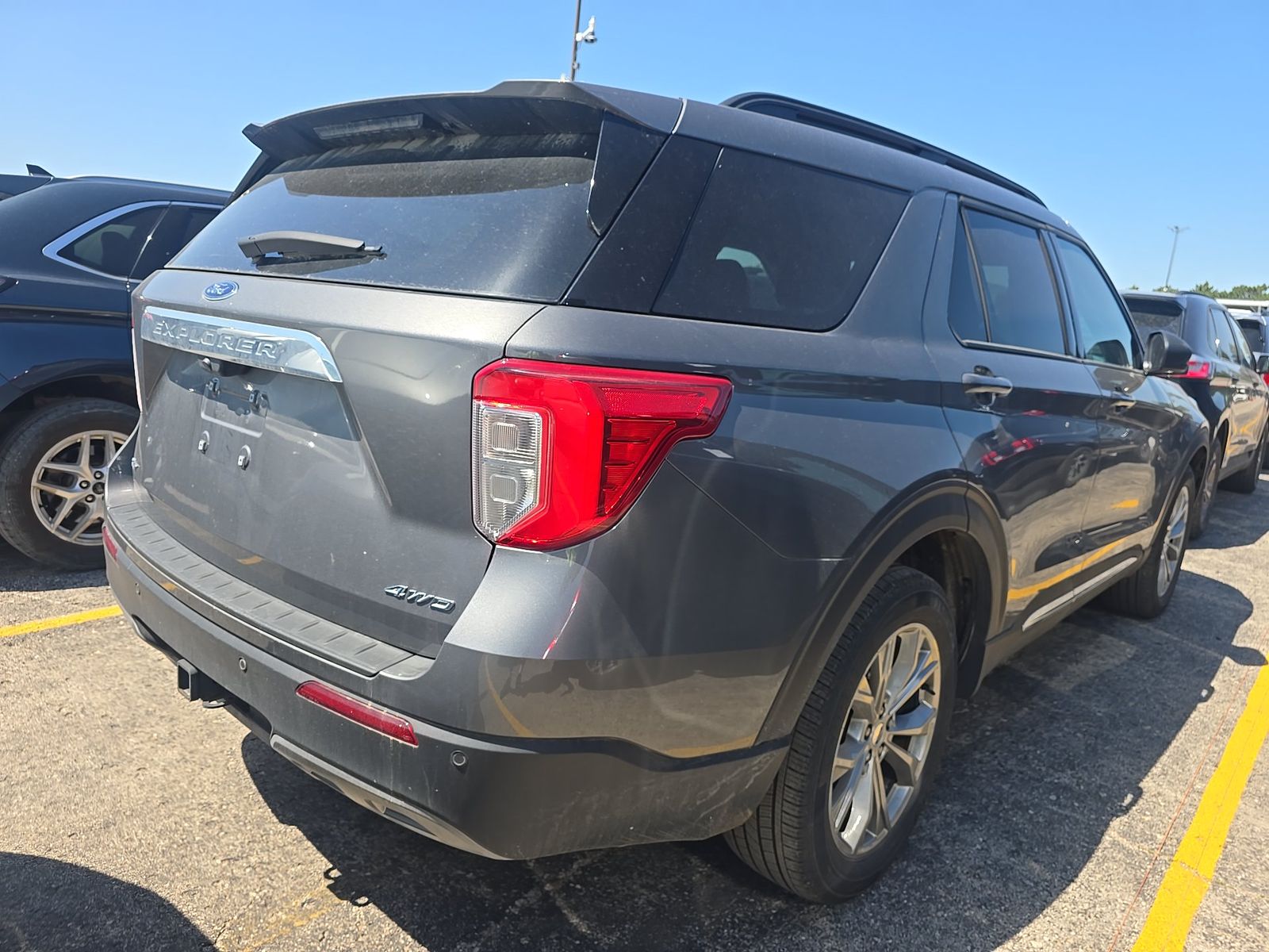 FORD EXPLORER - 5
