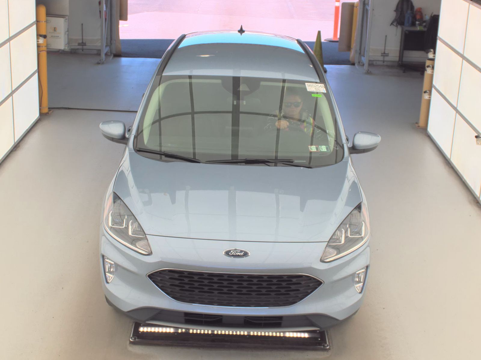 FORD ESCAPE - 3