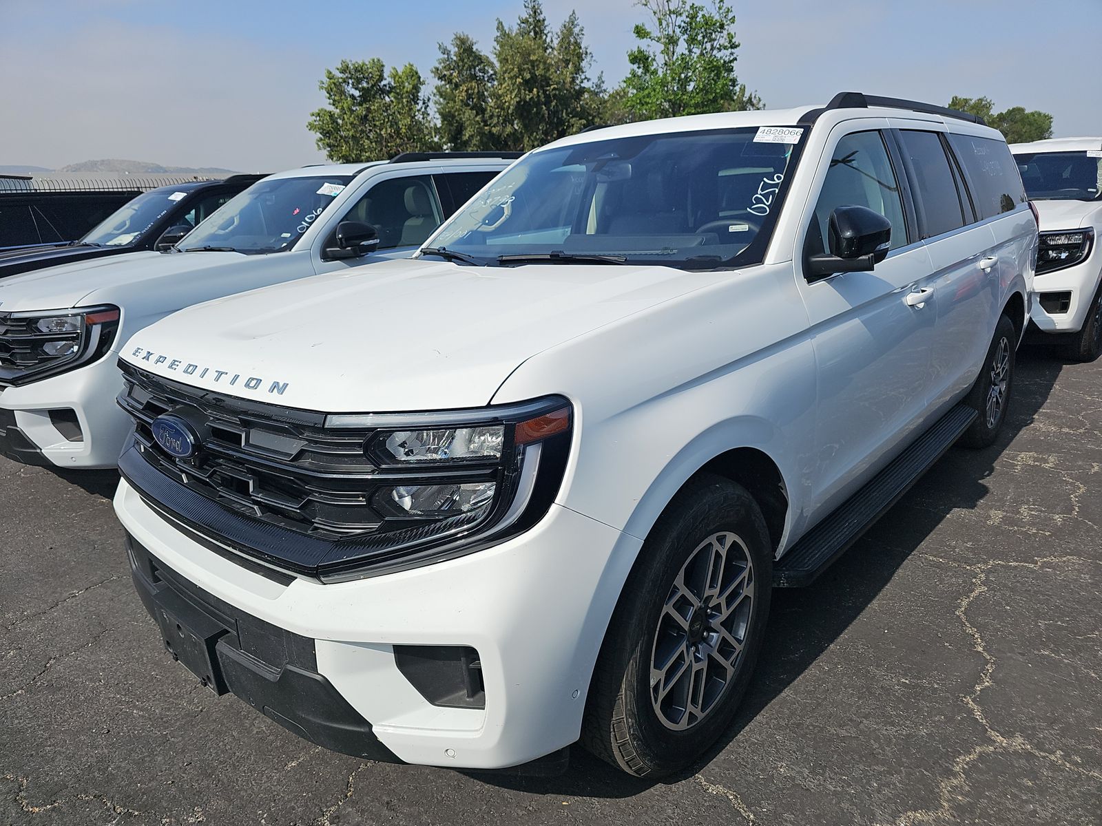 FORD EXPEDITION MAX - 1