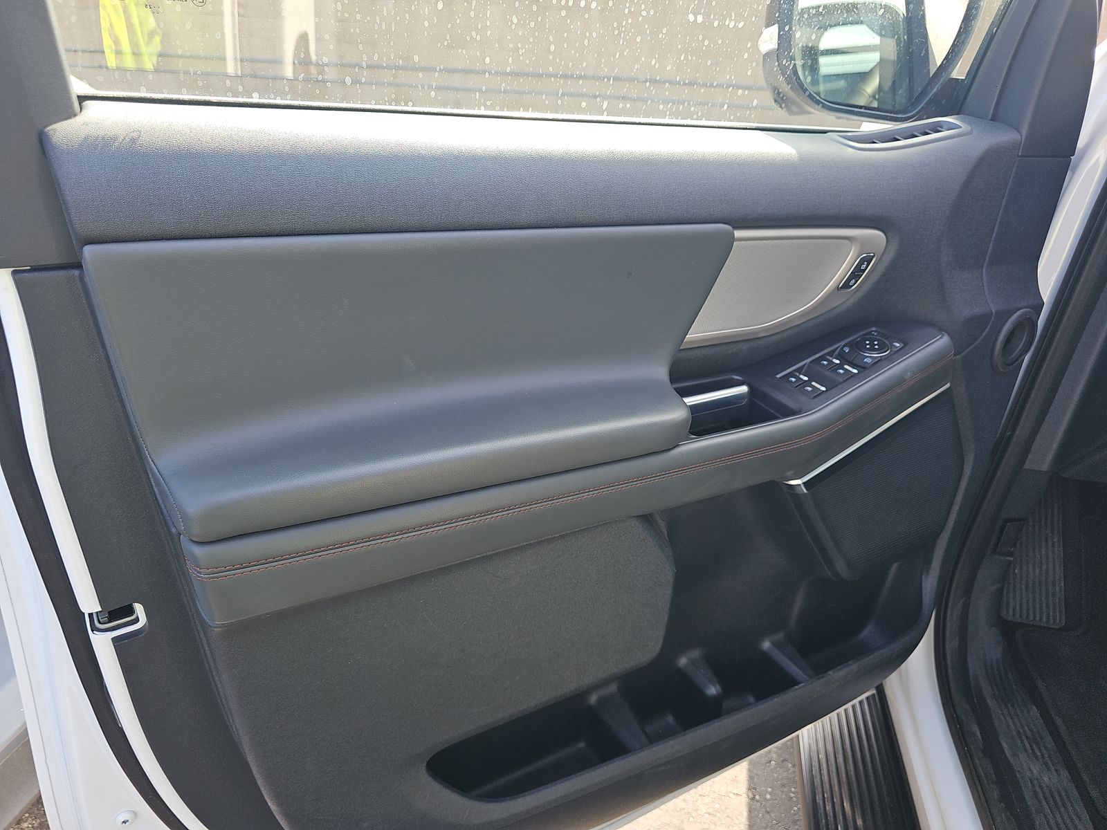 FORD EXPEDITION MAX - 10