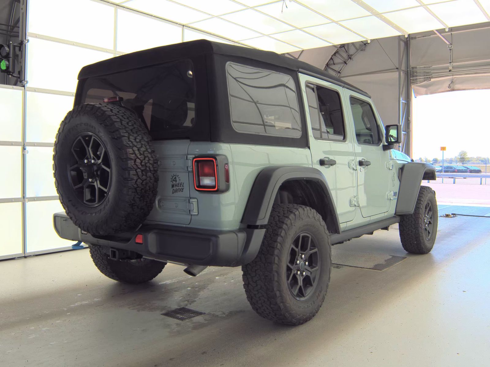 2024 Jeep Wrangler 4xe Willys AWD