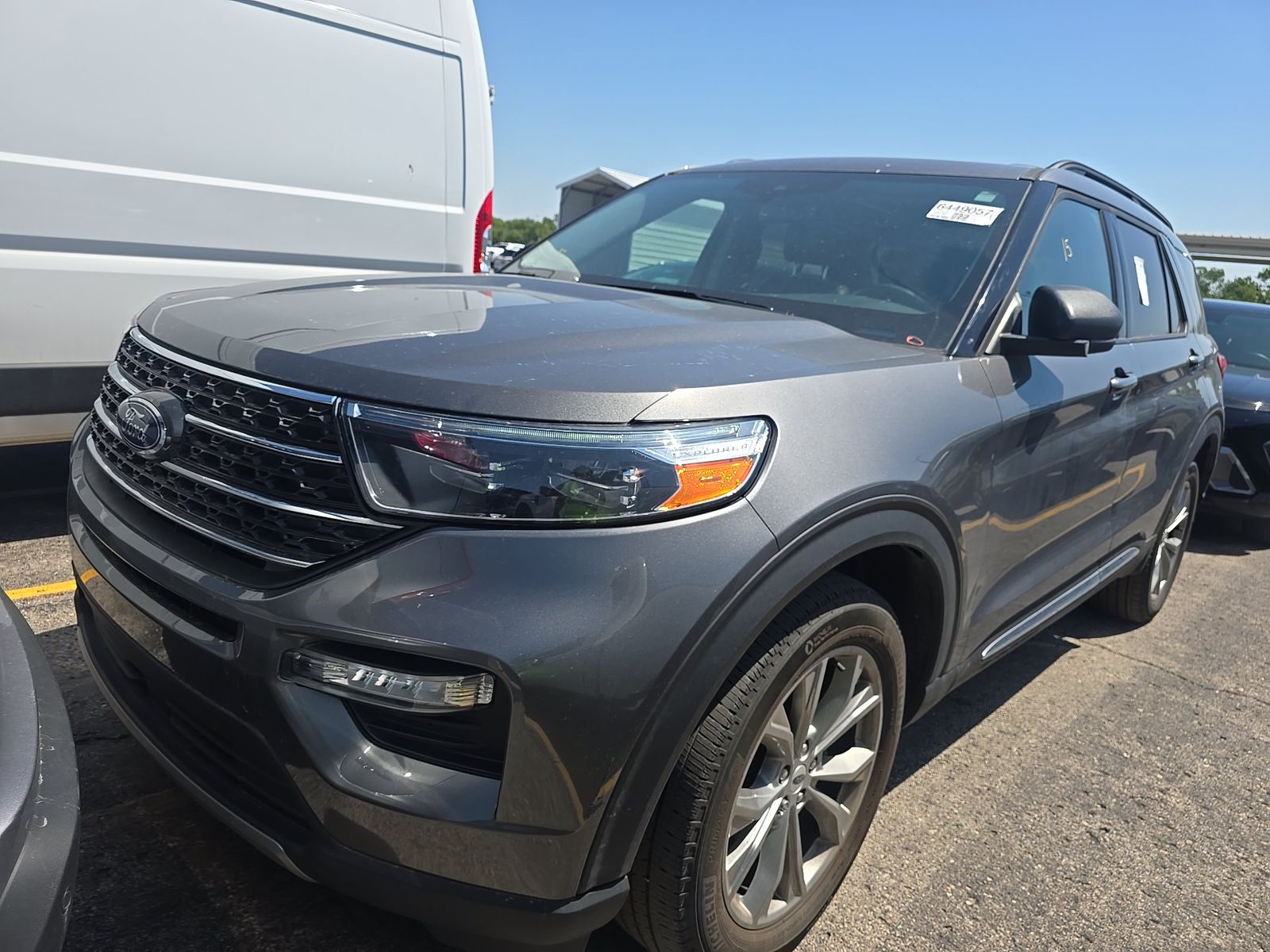 FORD EXPLORER - 1