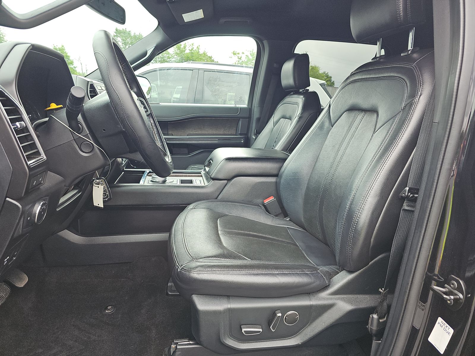 FORD EXPEDITION - 8