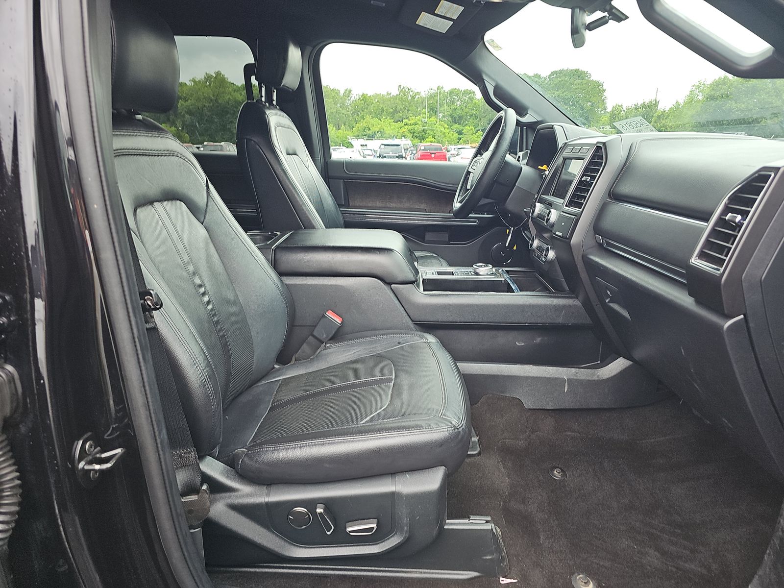 FORD EXPEDITION - 9